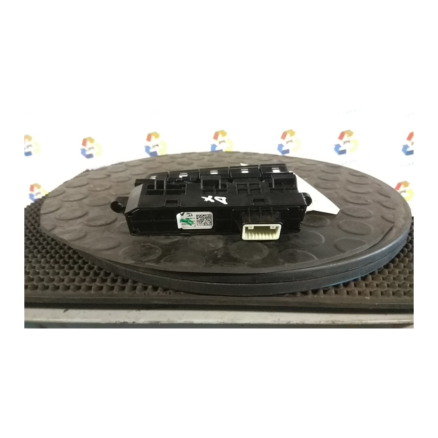 BLOCCO COMANDI MULTIFUNZIONE CONSOLLE CENTRALE DX 052 HYUNDAI TUCSON (12/20-) D4FE NB8939071066007DX