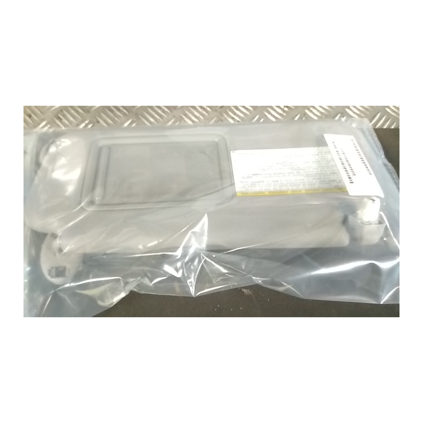 ALETTA PARASOLE PARABREZZA DX. 096 TOYOTA RAV 4 3A SERIE (02/10-) 2ADFTV 7431042412B2