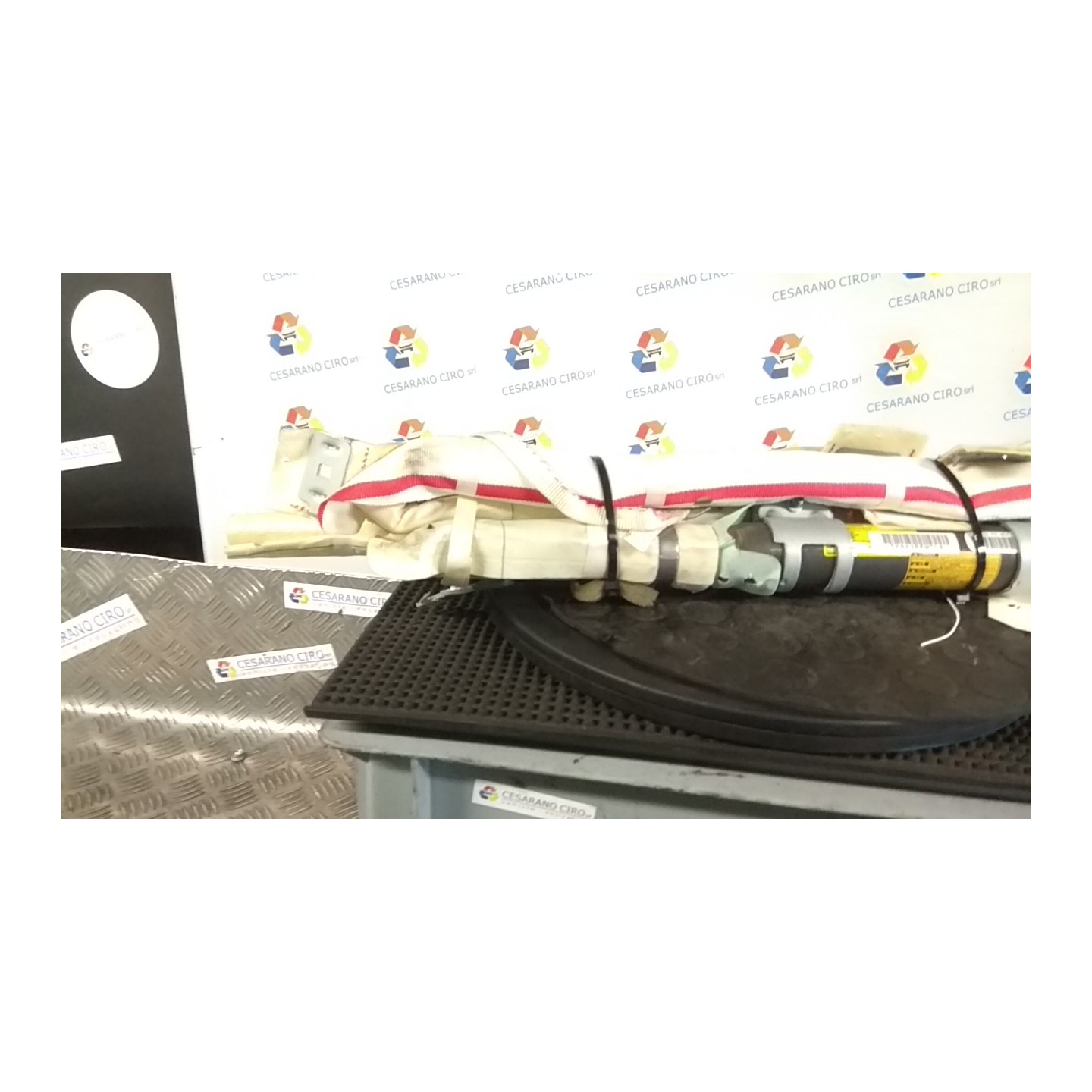 DISPOSITIVO AIRBAG A TENDINA DX. 101 TOYOTA RAV 4 3A SERIE (02/10-) 2ADFTV 6217042040
