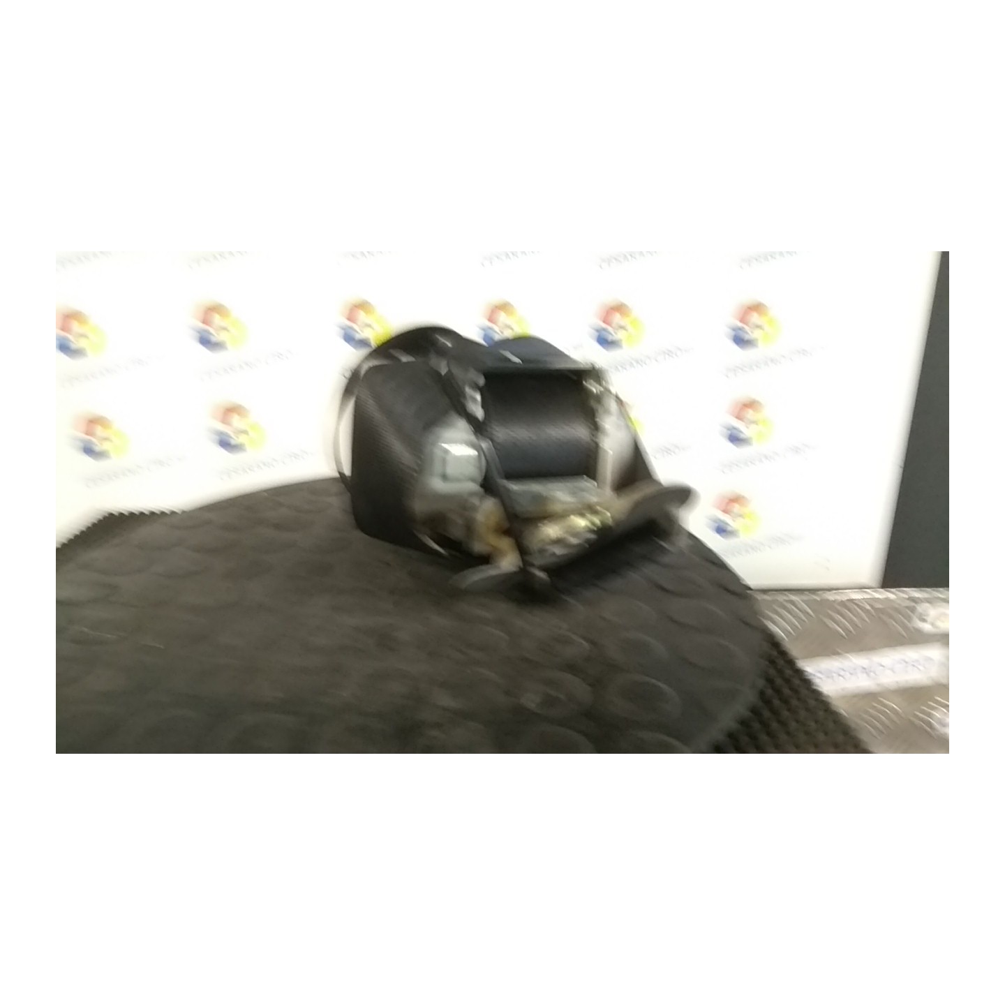 CINTURA DI SICUREZZA ANT. SX. 102 TOYOTA RAV 4 3A SERIE (02/10-) 2ADFTV 7322042140B2