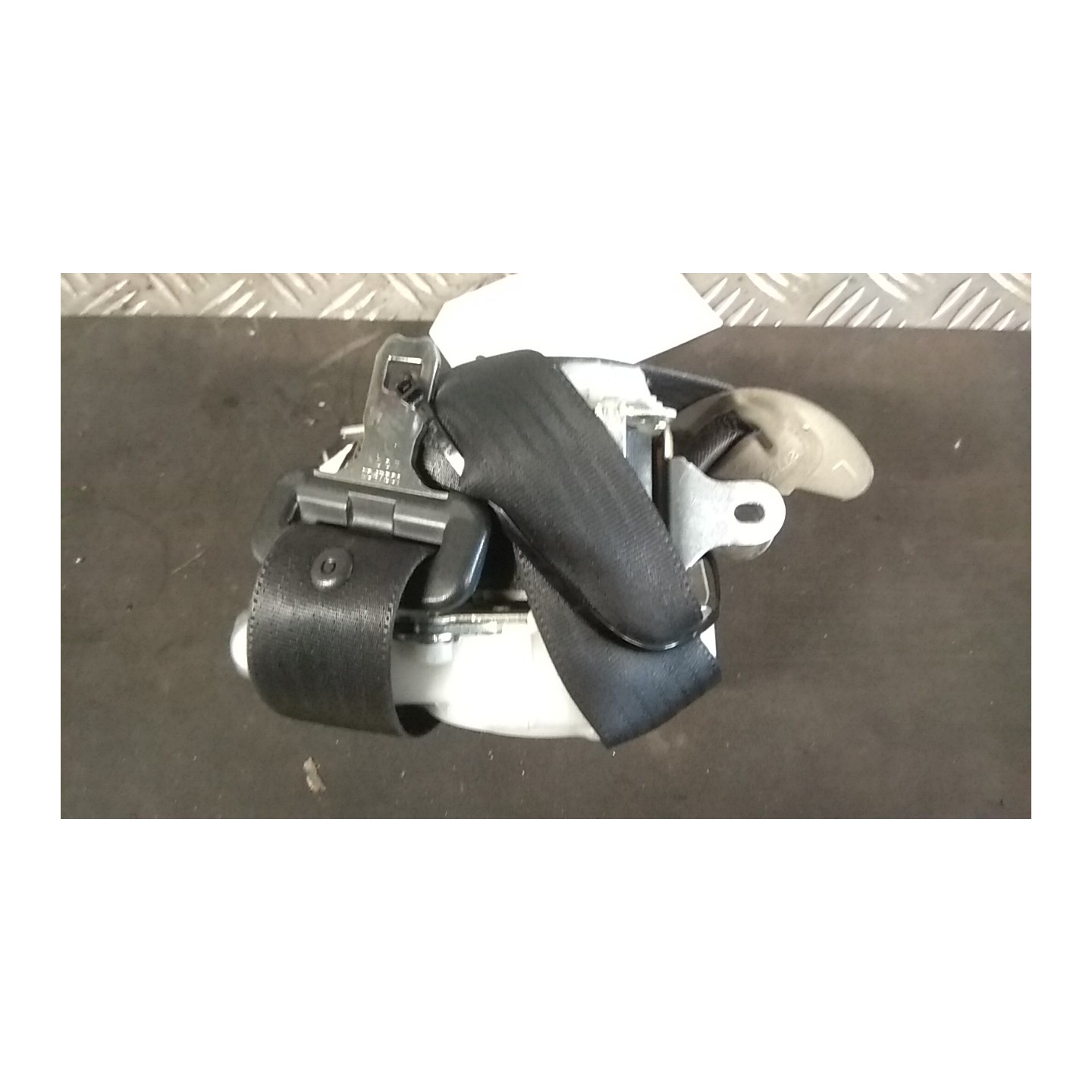 CINTURA DI SICUREZZA ANT. SX. 102 TOYOTA RAV 4 3A SERIE (02/10-) 2ADFTV 7322042140B2