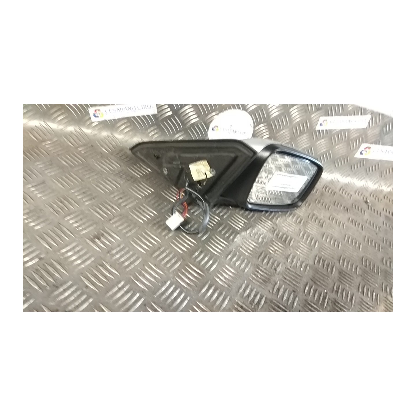 RETROVISORE EST. REGOLAZ. ELETTR. 01-00- DX. 072 VOLVO V40 (04/00-03/04) D4192T3 30623548