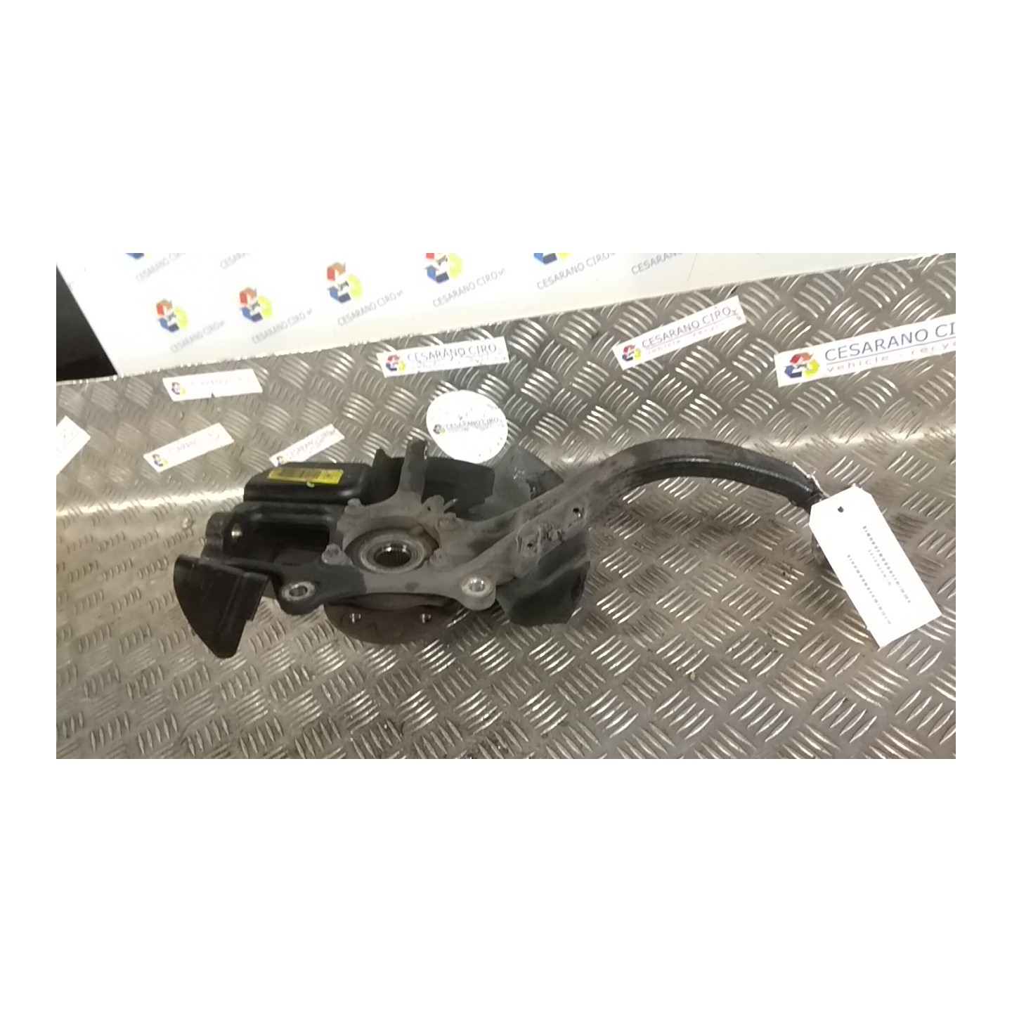 MONTANTE SOSP. ANT. SX. 125 ALFA ROMEO 159 (X3/X9) (07/05-06/13) 939A4000 50510960