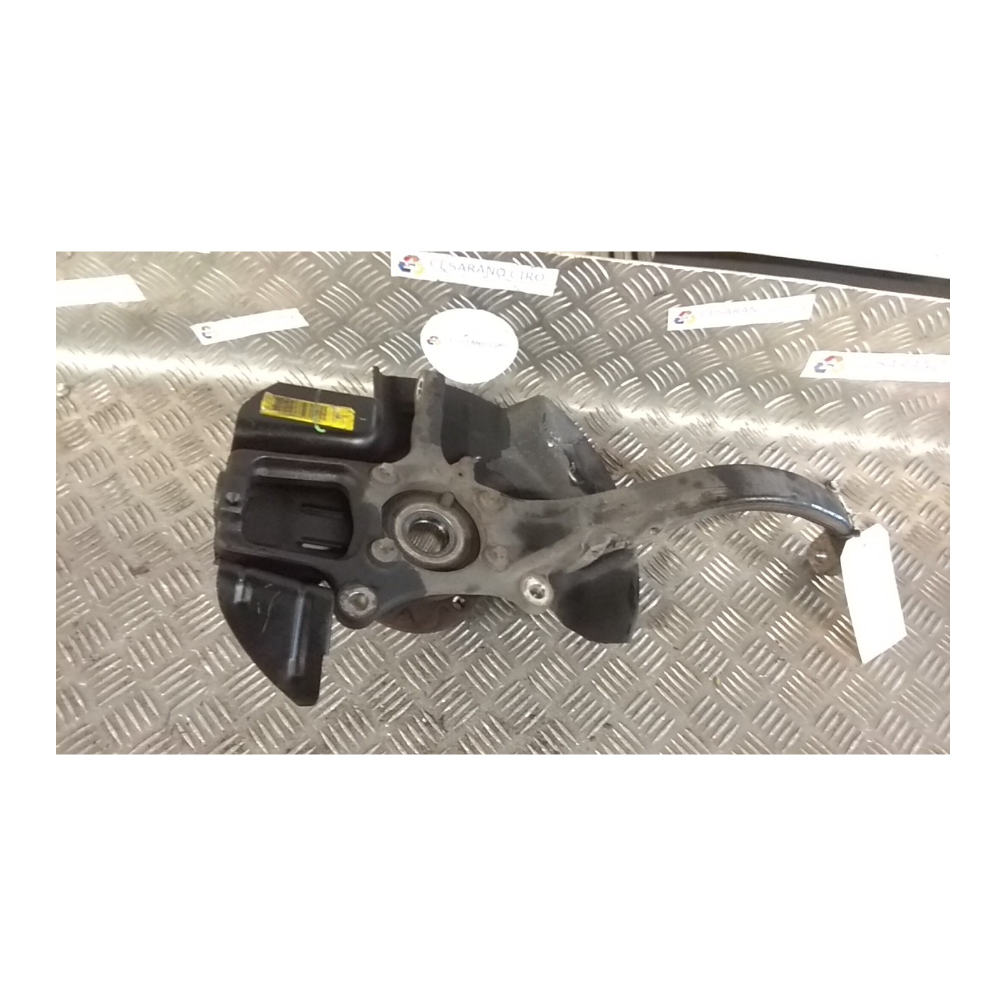 MONTANTE SOSP. ANT. SX. 125 ALFA ROMEO 159 (X3/X9) (07/05-06/13) 939A4000 50510960