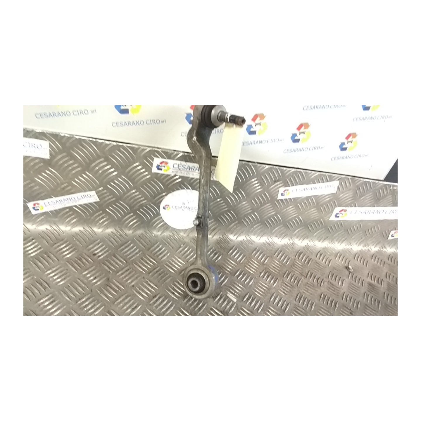 BRACCIO OSCILLANTE ANT. SOSP. ANT. DX. 157 BMW SERIE 3 (E90/E91) (02/05-12/11 204D4 31122405862