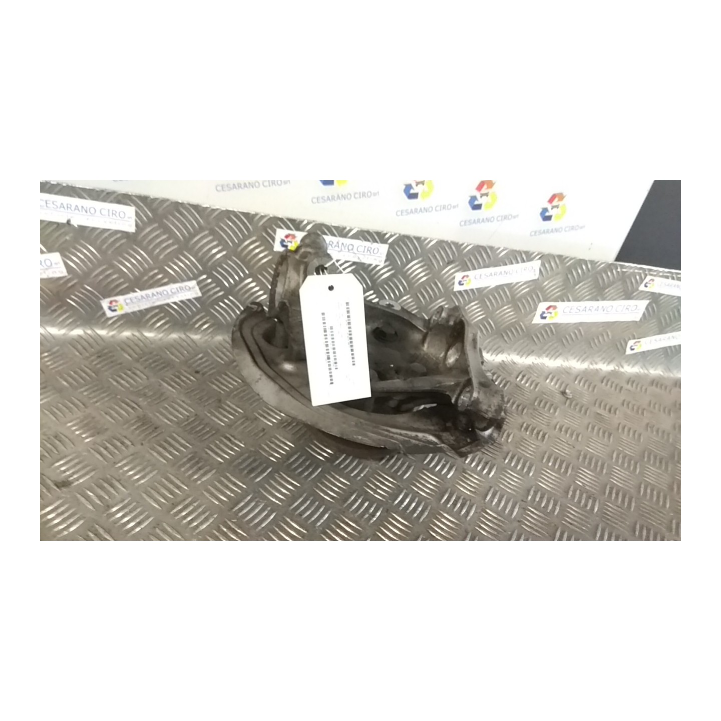 MONTANTE SOSP. ANT. SX. 161 BMW SERIE 3 (E90/E91) (02/05-12/11 204D4 31216793923