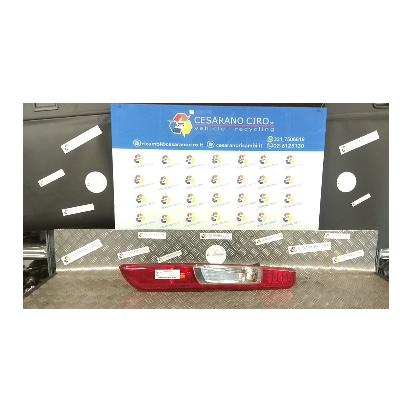 FANALE POST. DX. 028 FORD FOCUS (CAP) (11/04-06/08) HHDA 1420450