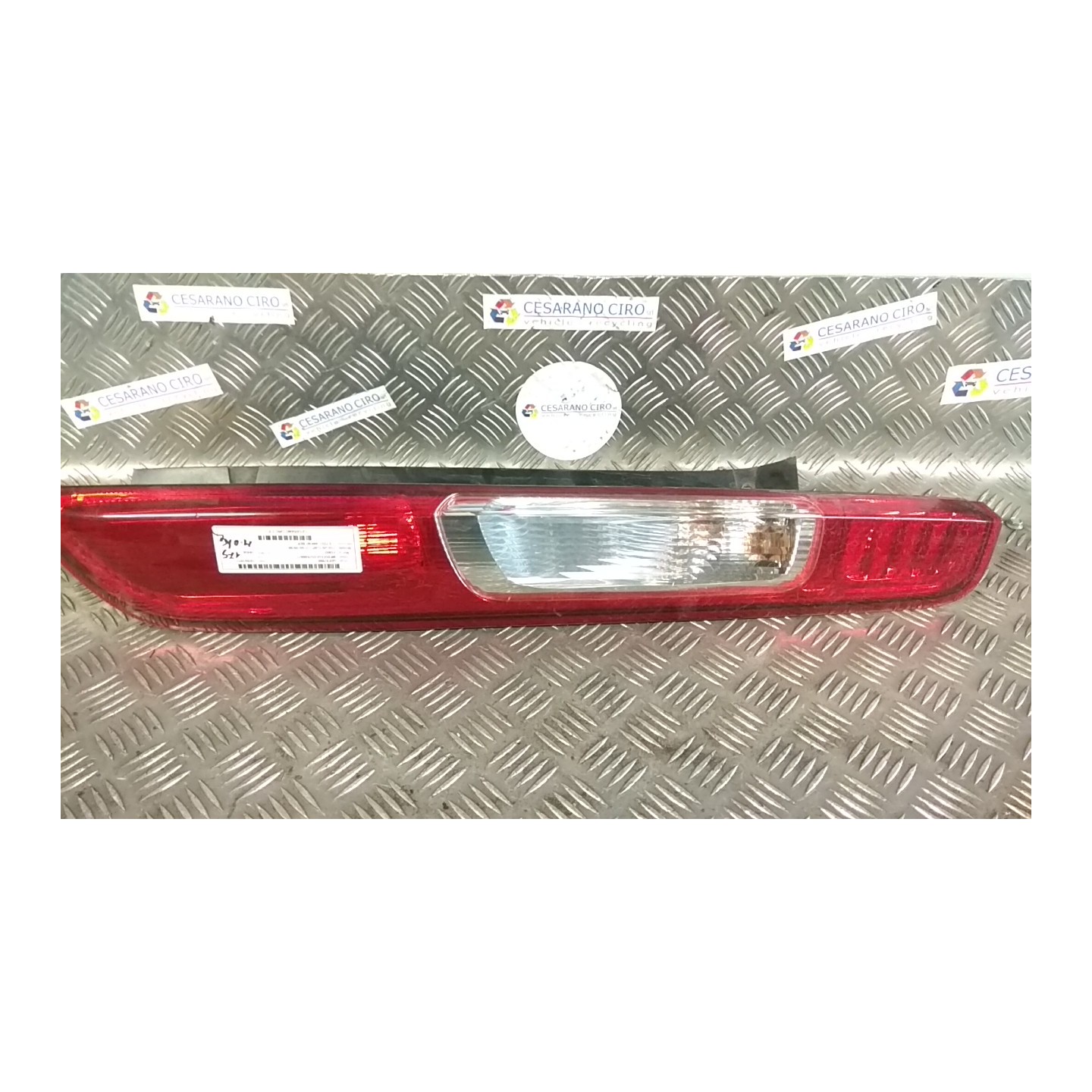 FANALE POST. DX. 028 FORD FOCUS (CAP) (11/04-06/08) HHDA 1420450