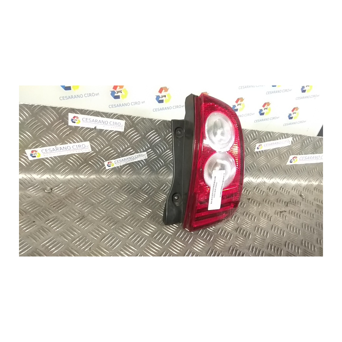 FANALE POST. COMPLETO DX. 035 NISSAN MICRA (K12E) (11/02-05/06) CR12 26550BC500