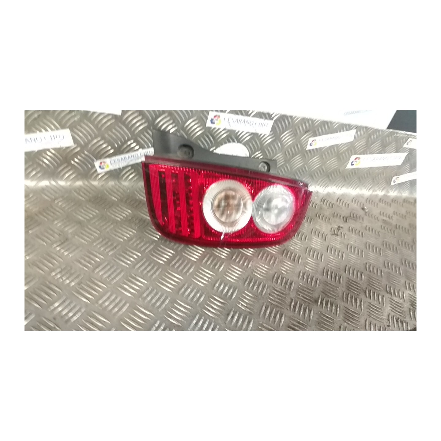 FANALE POST. COMPLETO DX. 054 NISSAN MICRA (K12E) (11/02-05/06) CR12 26550AX720