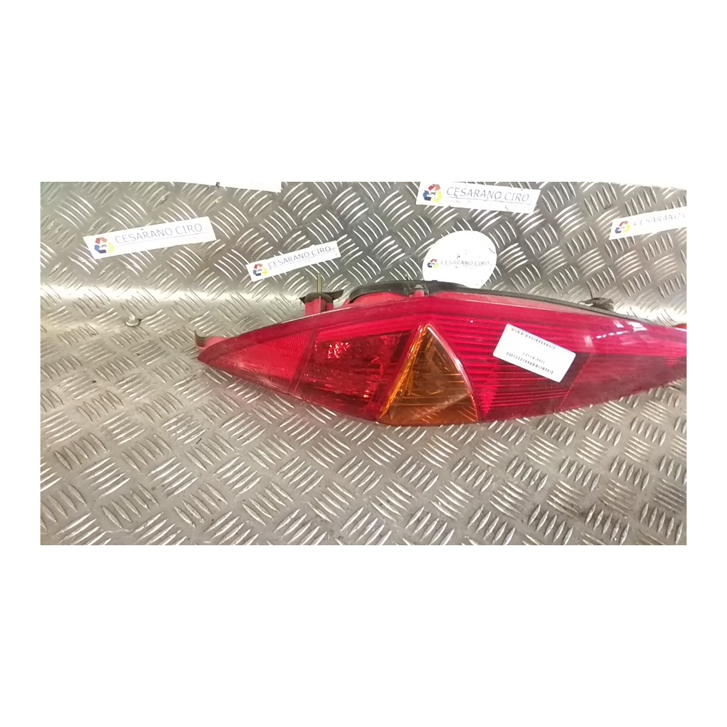 FANALE POST. SX. 065 FIAT PUNTO (1N/1P) (07/99-12/05) 188A4000 46523770