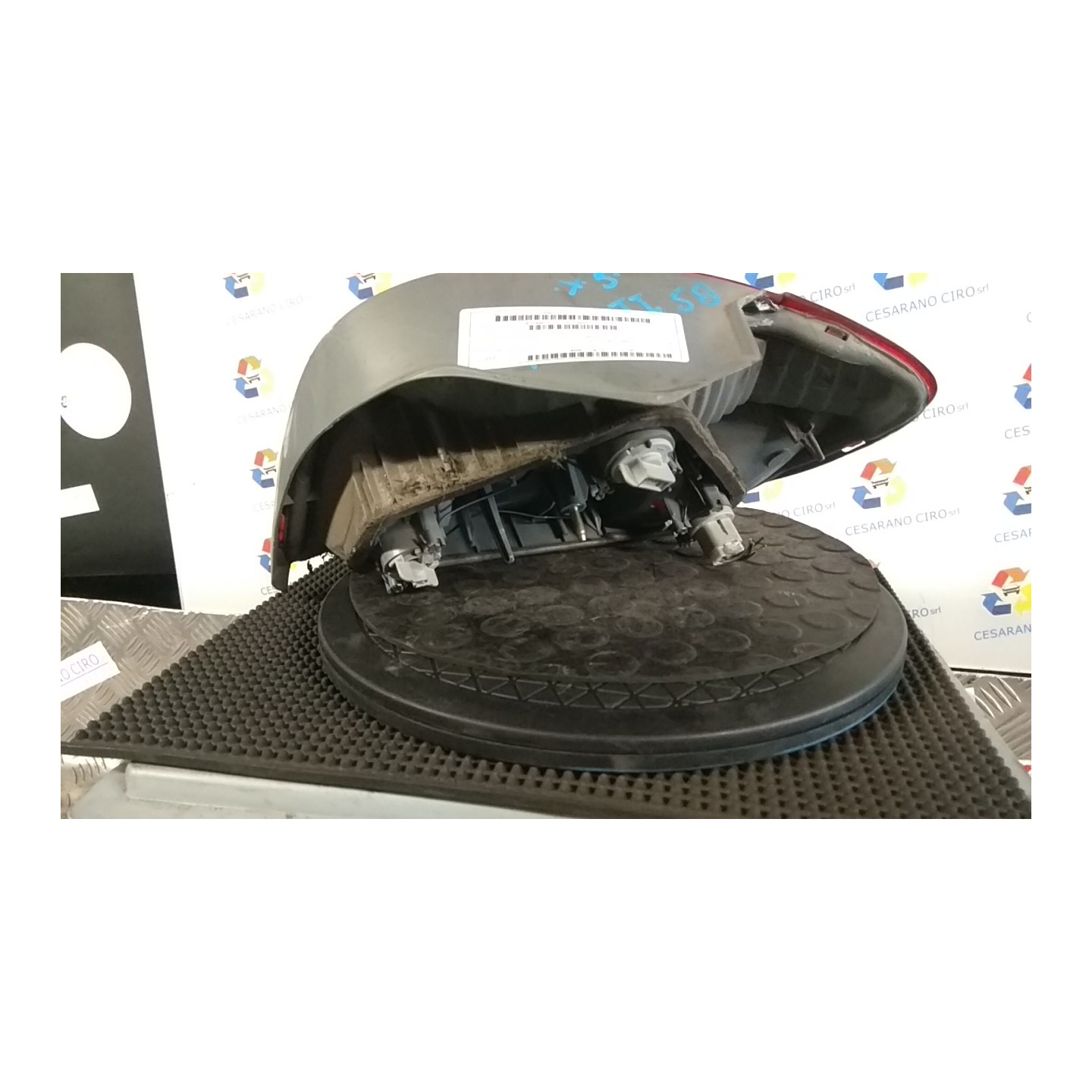 FANALE POST. 08/99-12/02 SX. 051 TOYOTA YARIS (03/99-11/05)     (JPP) 1SZFE 8156052130
