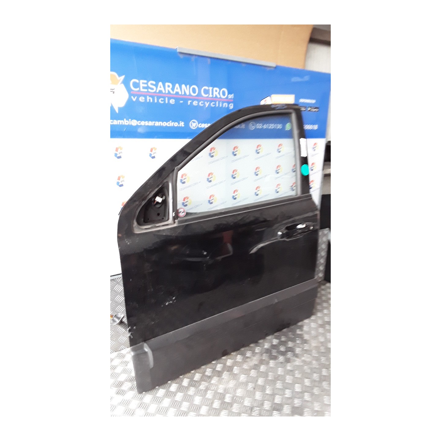 PORTA ANT. SX. 105 KIA SORENTO 1A SERIE (07/02-12/06 D4CB 760033E100