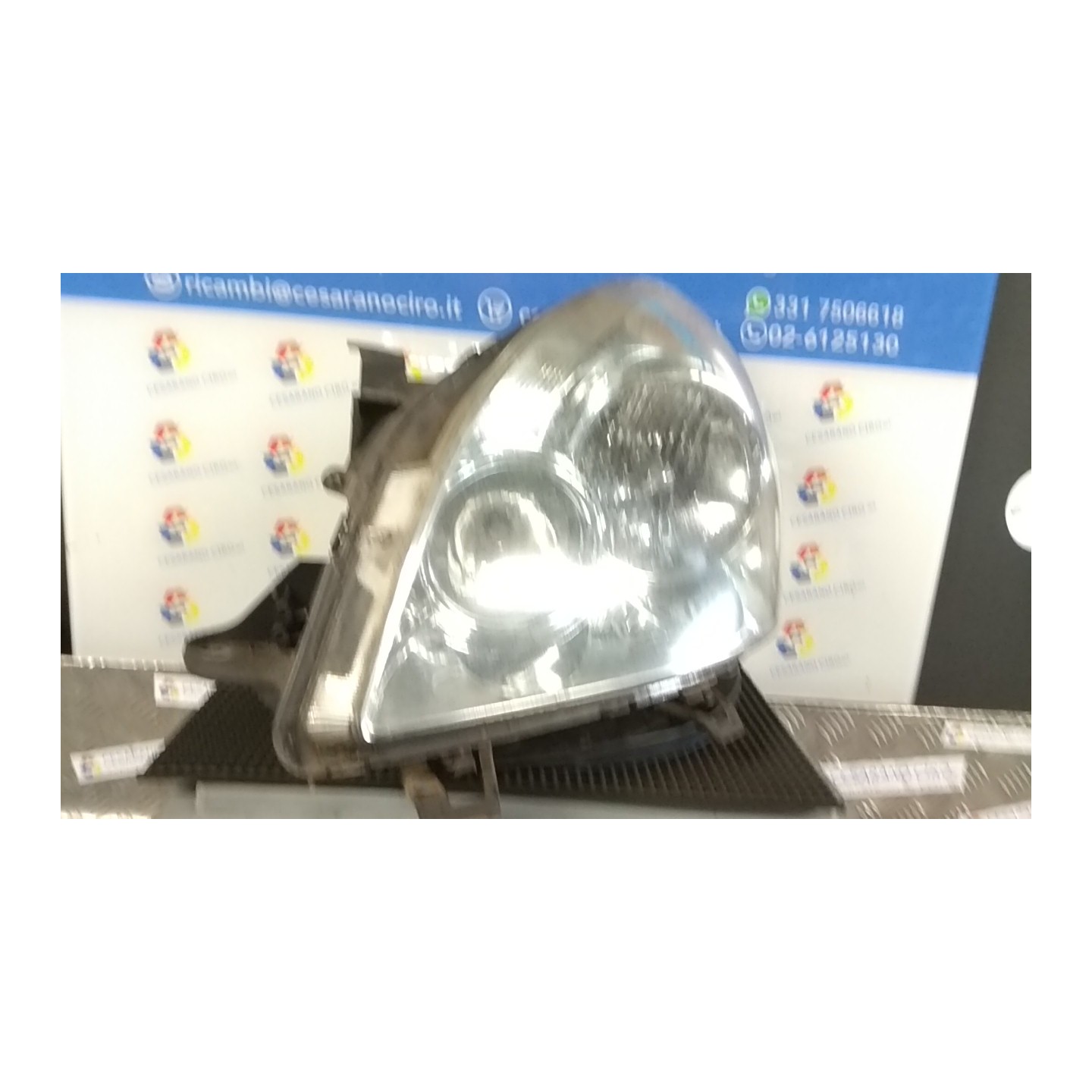 PROIETTORE 05-07- SX. 041 TOYOTA COROLLA VERSO (03/04-12/09) 2ADFTV 811700F080