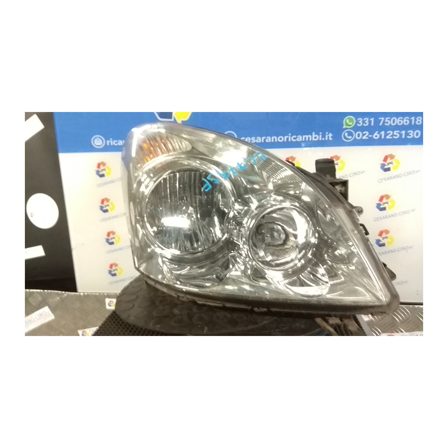 PROIETTORE 05-07- DX. 042 TOYOTA COROLLA VERSO (03/04-12/09) 2ADFTV 811300F080