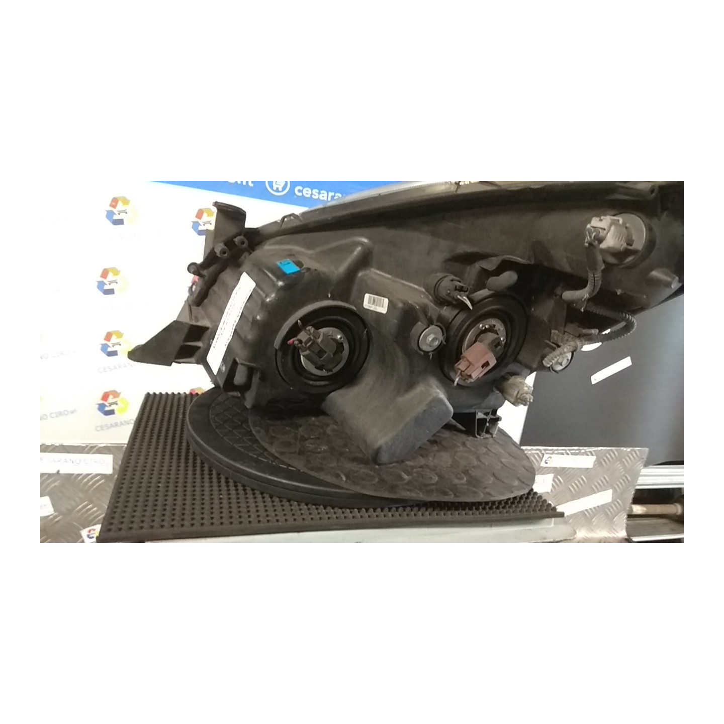 PROIETTORE 05-07- DX. 042 TOYOTA COROLLA VERSO (03/04-12/09) 2ADFTV 811300F080
