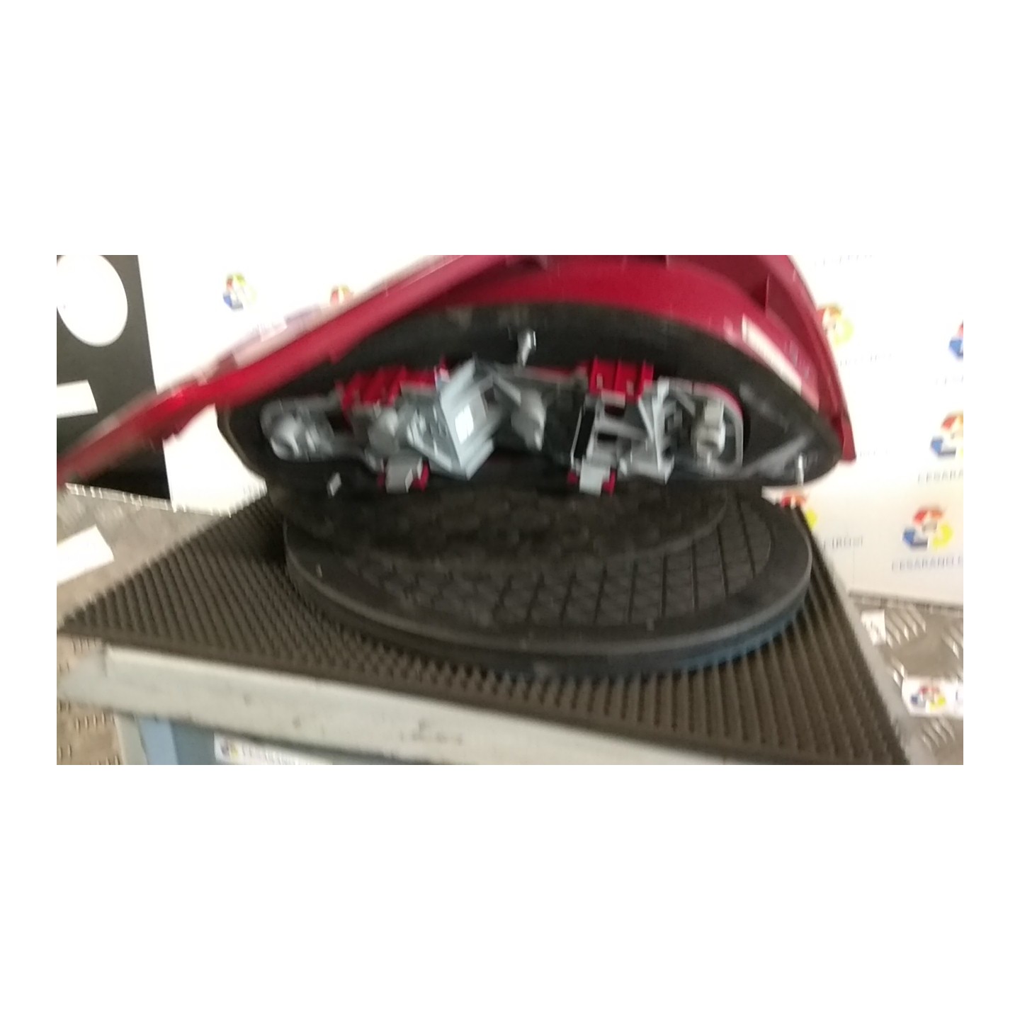 FANALE POST. P/AVANTGARDE SX. 044 MERCEDES-BENZ CLASSE A (W/C169) (07/04-04/13 266920 A1698202964