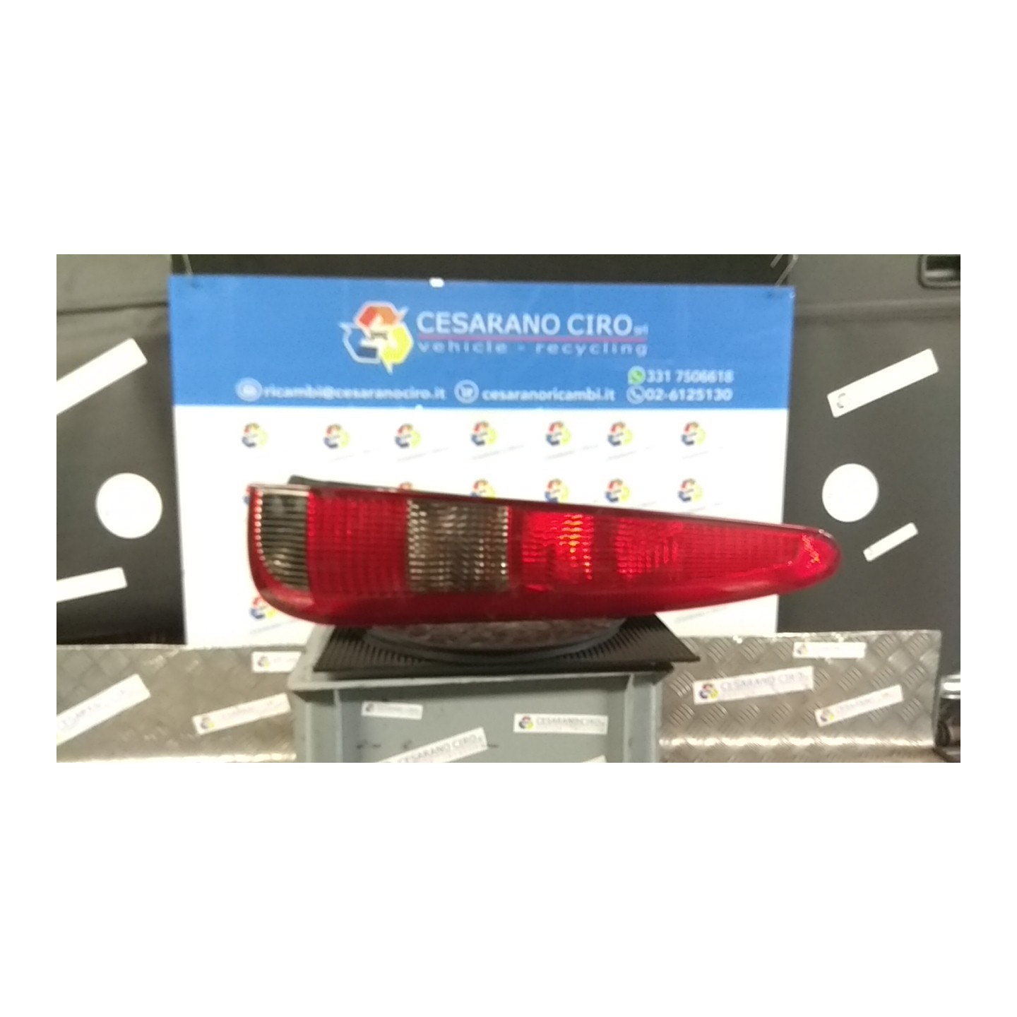 FANALE POST. DX. 001 FORD FUSION (CBK) (09/02-) FYJA 1324515