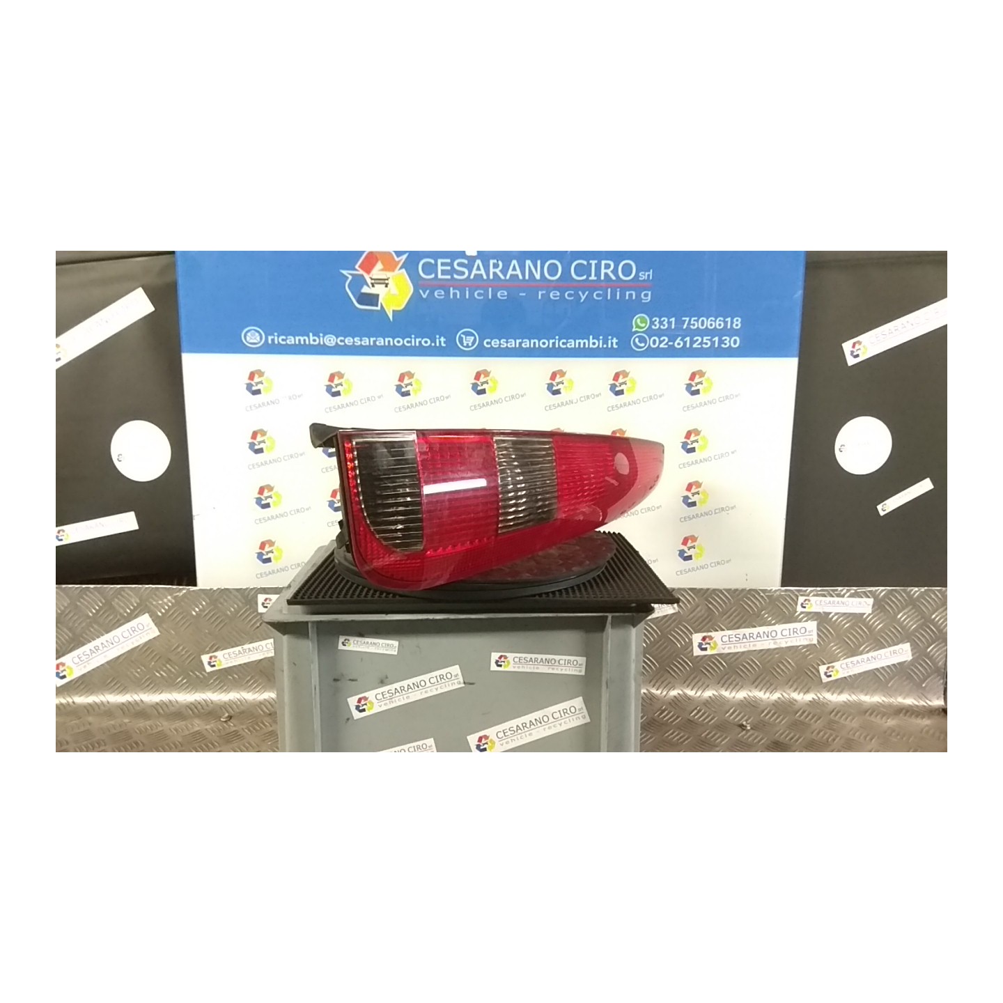 FANALE POST. DX. 001 FORD FUSION (CBK) (09/02-) FYJA 1324515
