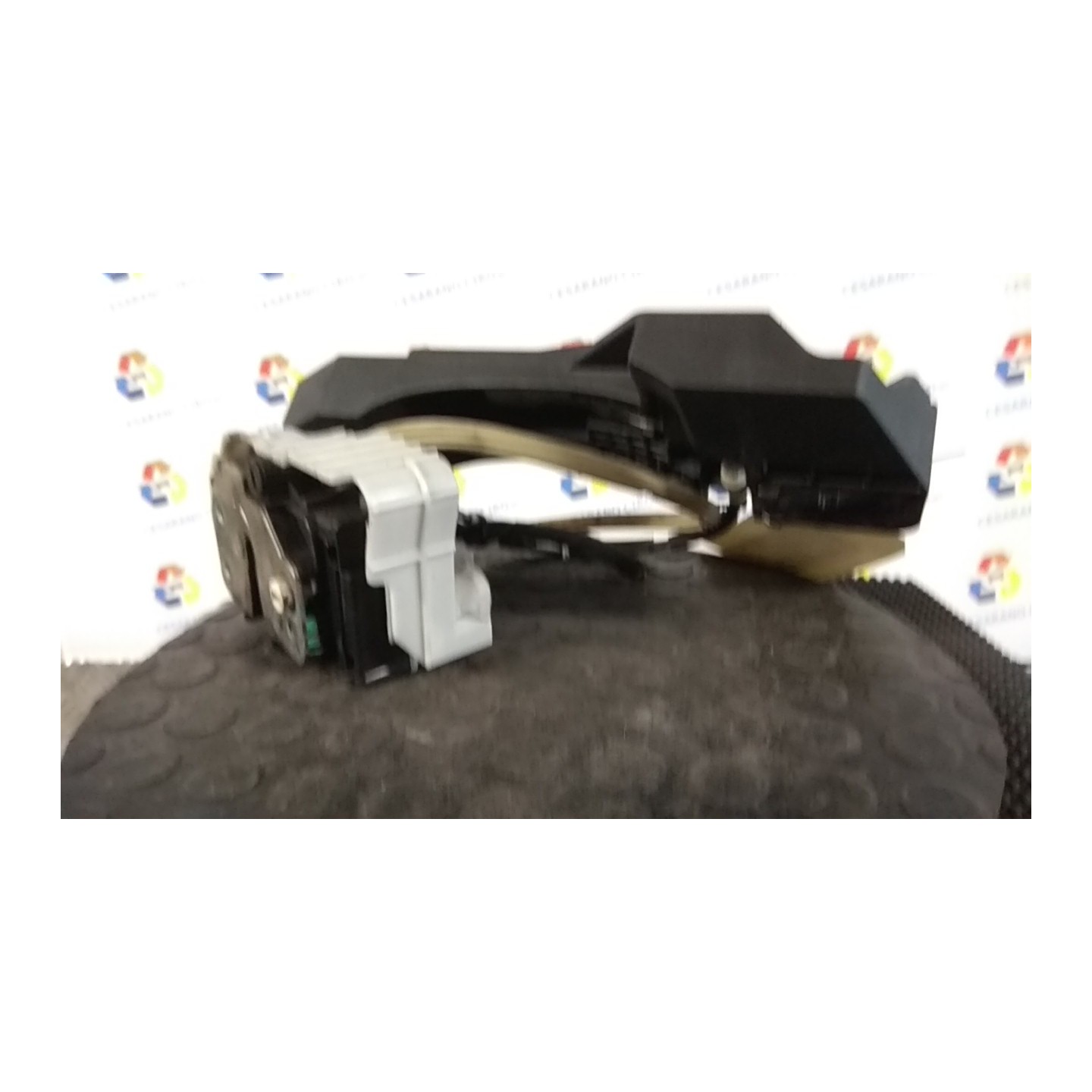 SERRATURA PORTA POST. DX. 004 FIAT BRAVO (3L) (01/07-03/10) 198A2000 51902607