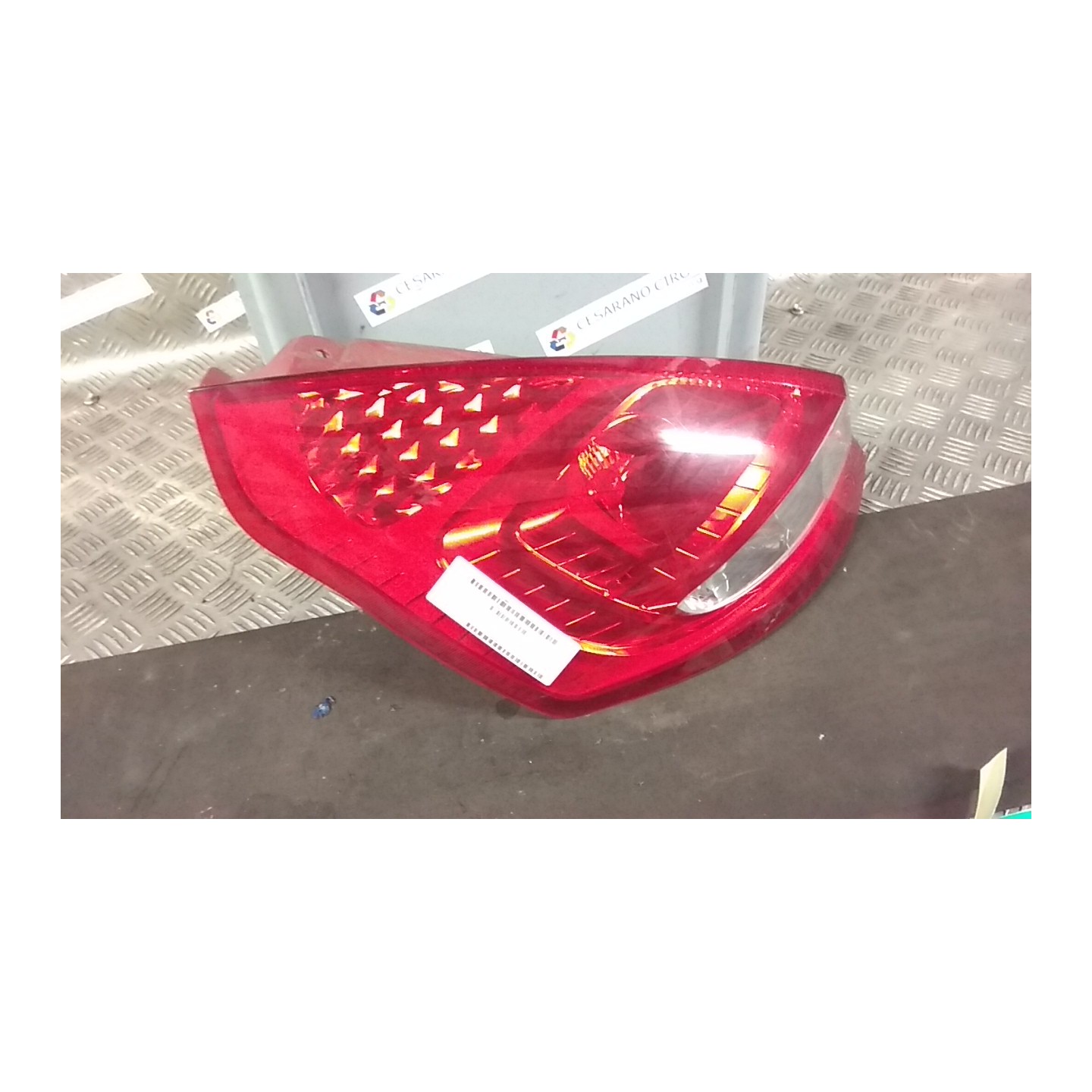 FANALE POST. SX. 135 FORD FIESTA (CB1) (09/08-10/13) STJA 1709553
