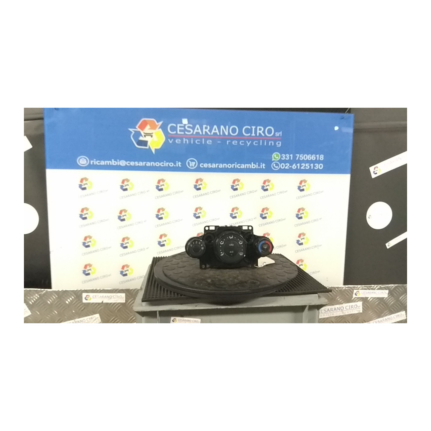 BLOCCO COMANDO CLIMATIZZAZIONE C/FILTRO POLLINE E RISC.SUPPL. 137 FORD FIESTA (CB1) (09/08-10/13) STJA 1734642