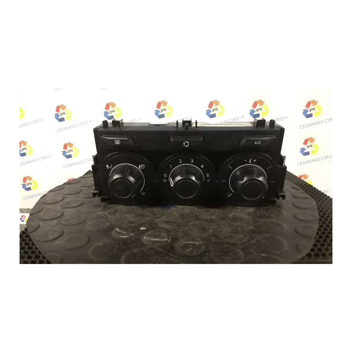 BLOCCO COMANDO CLIMATIZZAZIONE C/A/C C/RISC. 002 CITROEN C3 2A SERIE (A51) (03/13-) HM01 9675400180