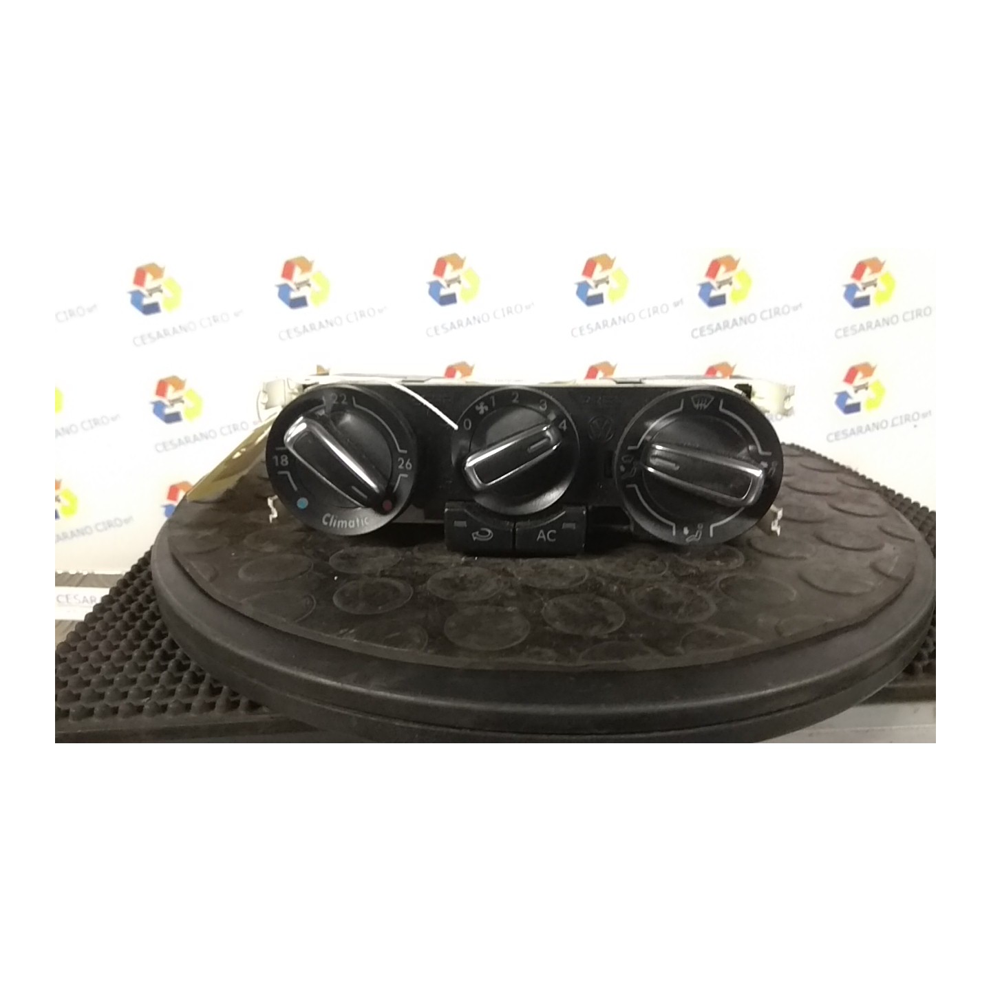 BLOCCO COMANDO CLIMATIZZAZIONE CLIM. C/REGOLAZ. MECC. CROMO 105 VOLKSWAGEN POLO (6R) (05/09-10/14) CMA 6R0820045N
