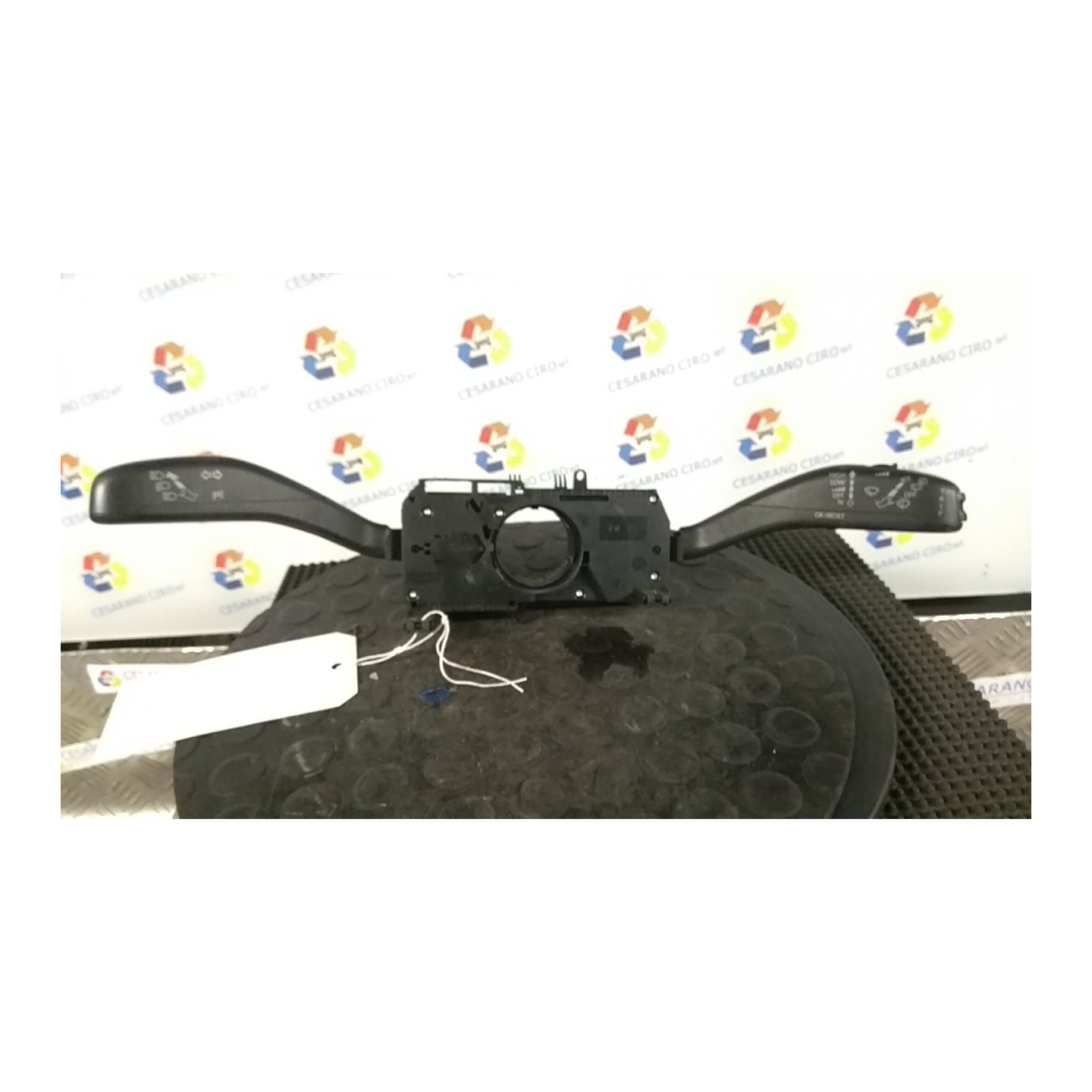 DEVIOGUIDASGANCIO 111 VOLKSWAGEN POLO (6R) (05/09-10/14) CMA 6Q0953513AG9B9