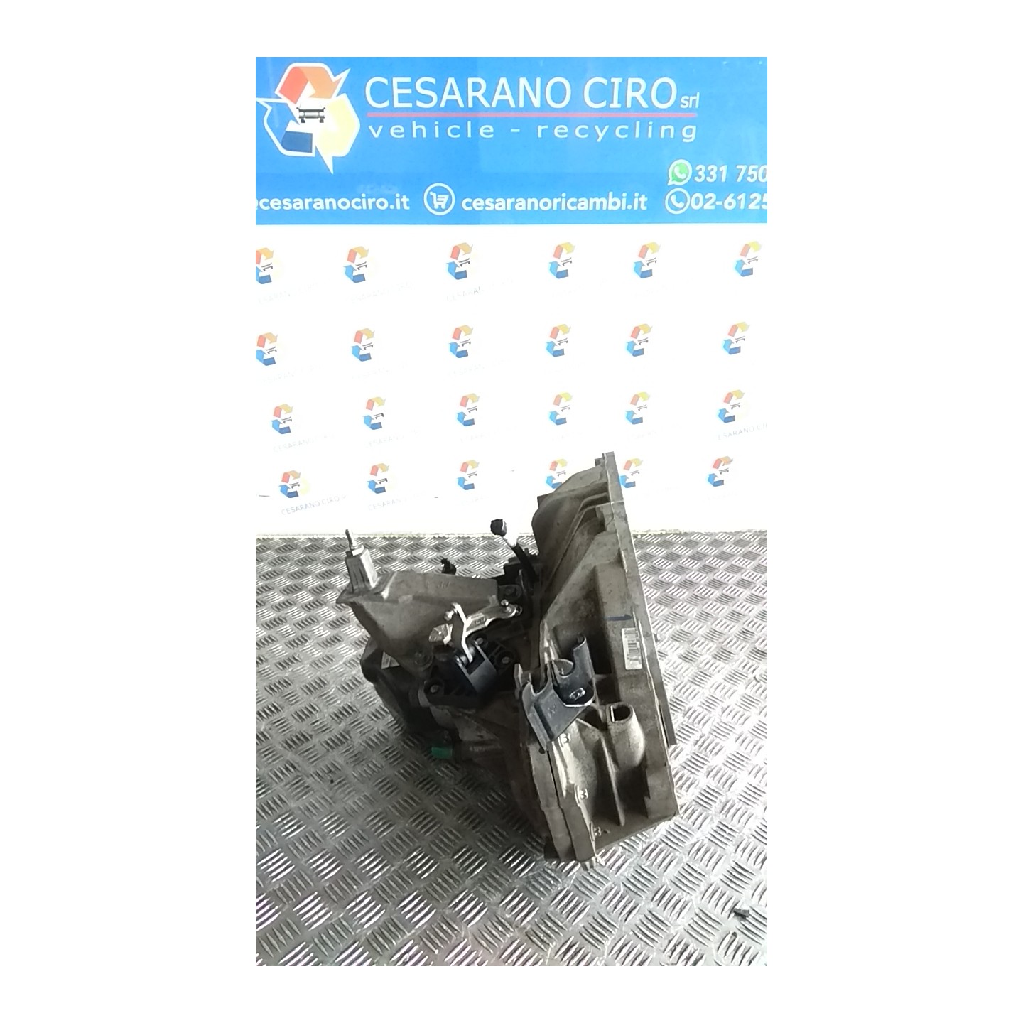 CAMBIO COMPL. 084 NISSAN MICRA (K13K) (09/10-) HR12 3201000Q9H