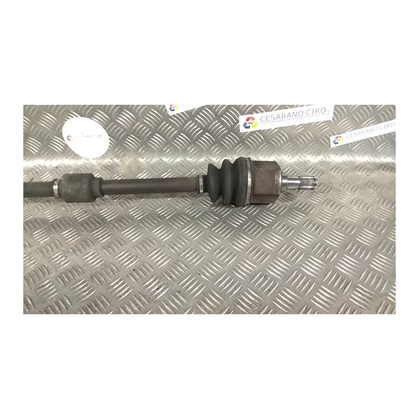 SEMIALBERO ANT. COMPL. DX. 099 HYUNDAI TUCSON (07/04-10/10) G4GC 495002E500
