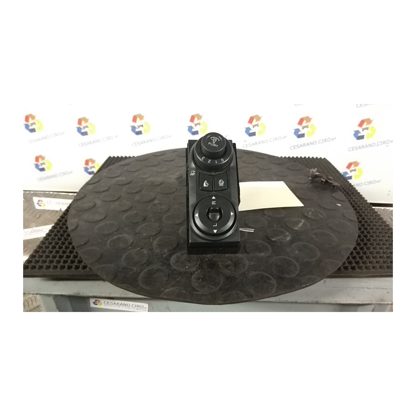 INTERRUTTORE REGOLAZIONE RETROVISORE EST. 105 CHEVROLET (DAEWOO) CAPTIVA (C100) (07/06-03/11) Z20S 96628611