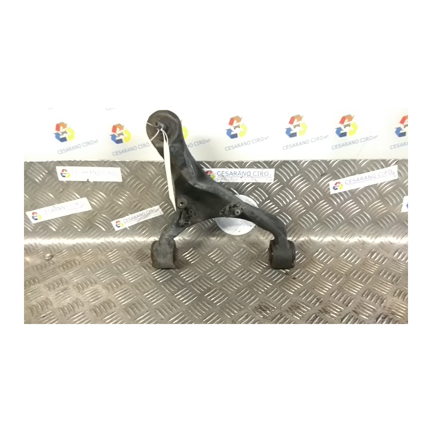 BRACCIO OSCILLANTE INF. SOSP. ANT. SX. 064 LAND ROVER RANGE ROVER SPORT (03/05-) 276DT LR029306