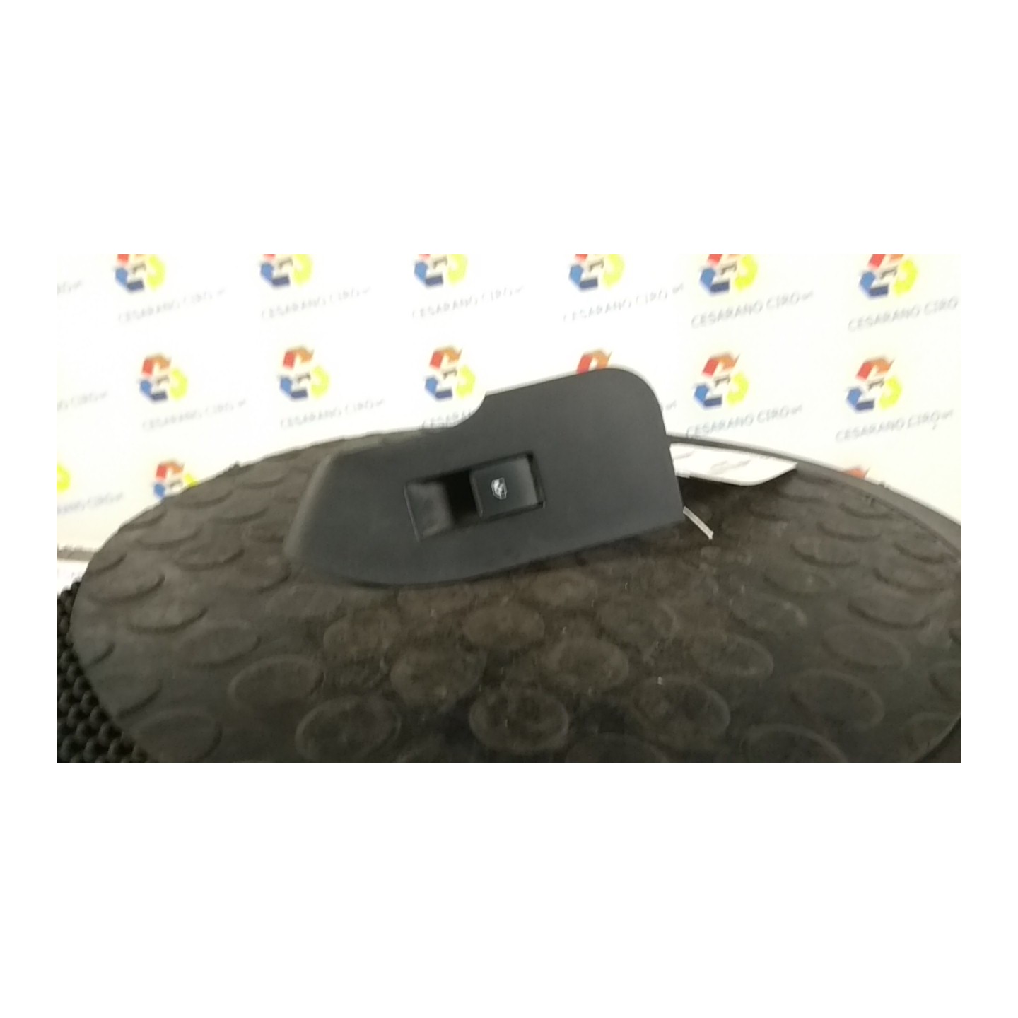 INTERRUTTORE ALZACRISTALLI PORTA POST. SX. 088 CHEVROLET (DAEWOO) CAPTIVA (C100) (07/06-03/11) Z20S 96628549