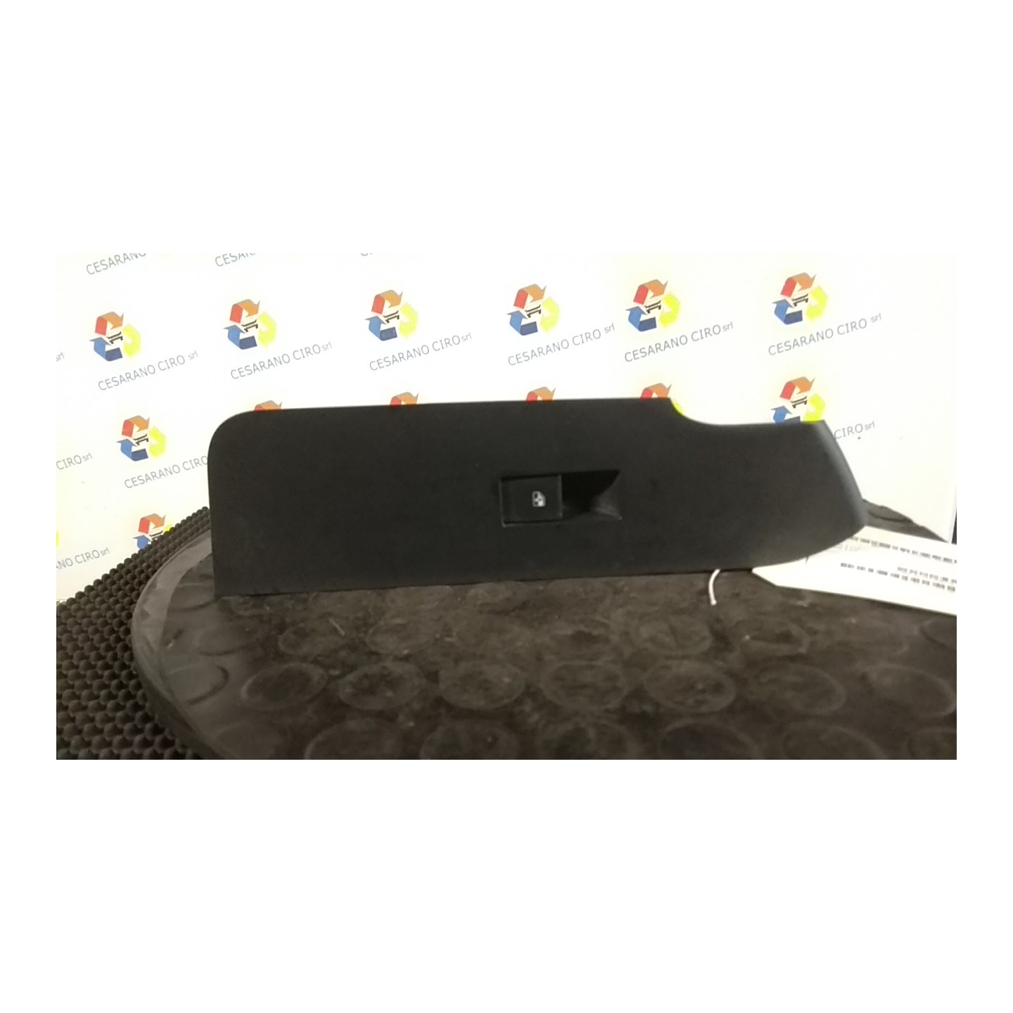INTERRUTTORE ALZACRISTALLI PORTA ANT. 089 CHEVROLET (DAEWOO) CAPTIVA (C100) (07/06-03/11) Z20S 96628546