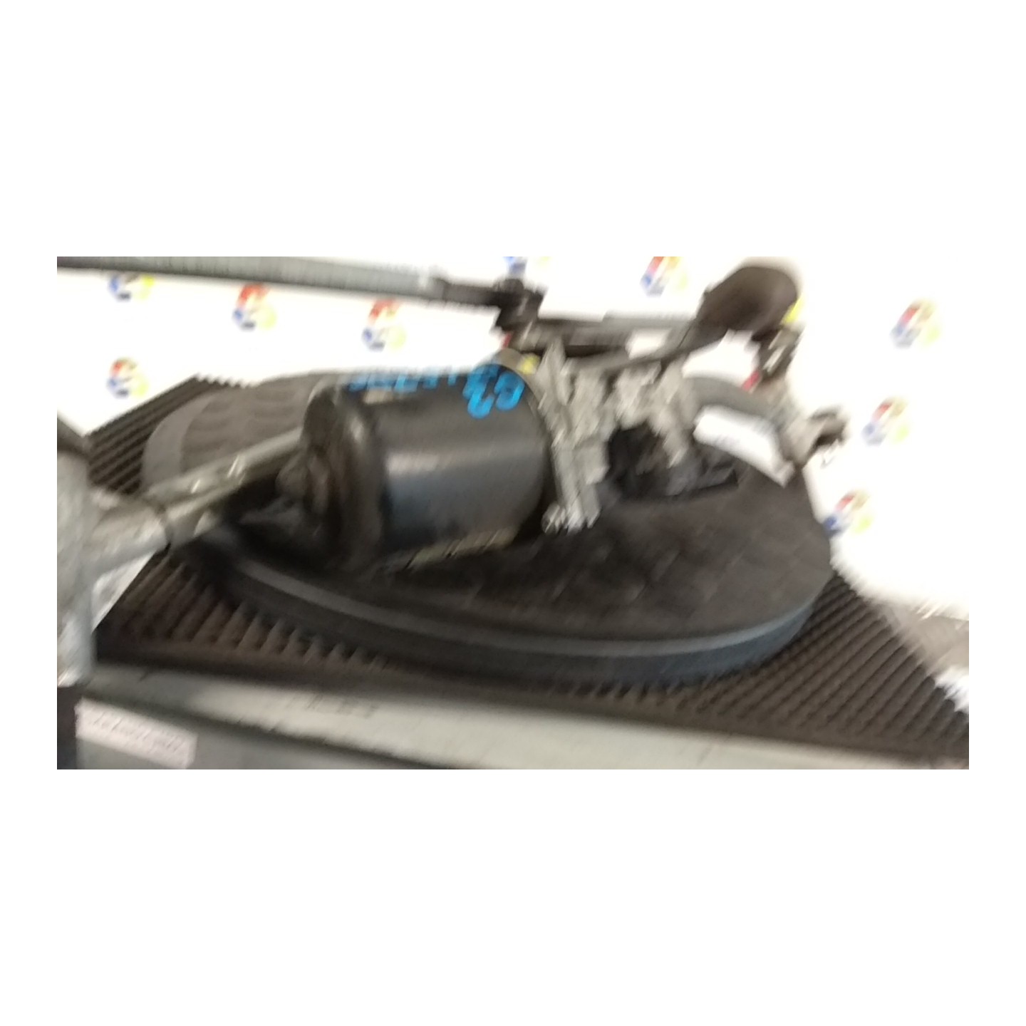 MECCANISMO TERGIPARABREZZA CON MOTORINO 047 CITROEN C3 2A SERIE (A51) (03/13-) HM01 6405QC