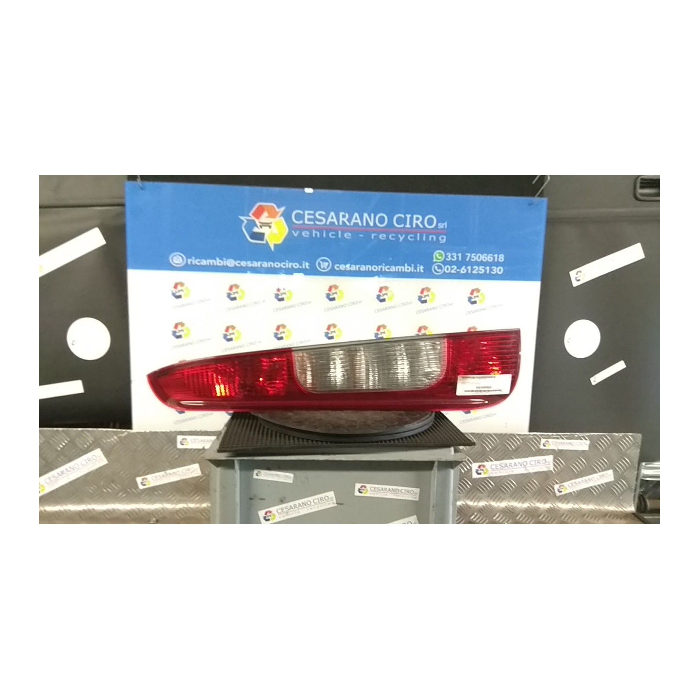 FANALE POST. SX. 049 FORD FOCUS C-MAX (CAP) (10/03-12/08 G8DB 1347455