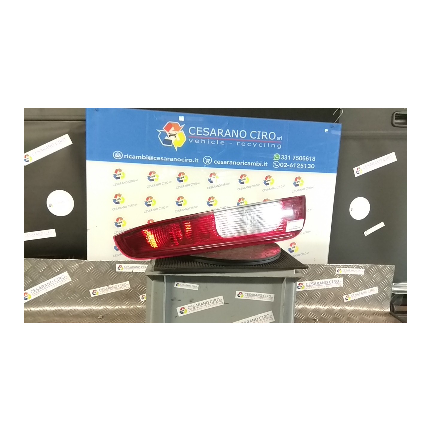 FANALE POST. SX. 049 FORD FOCUS C-MAX (CAP) (10/03-12/08 G8DB 1347455