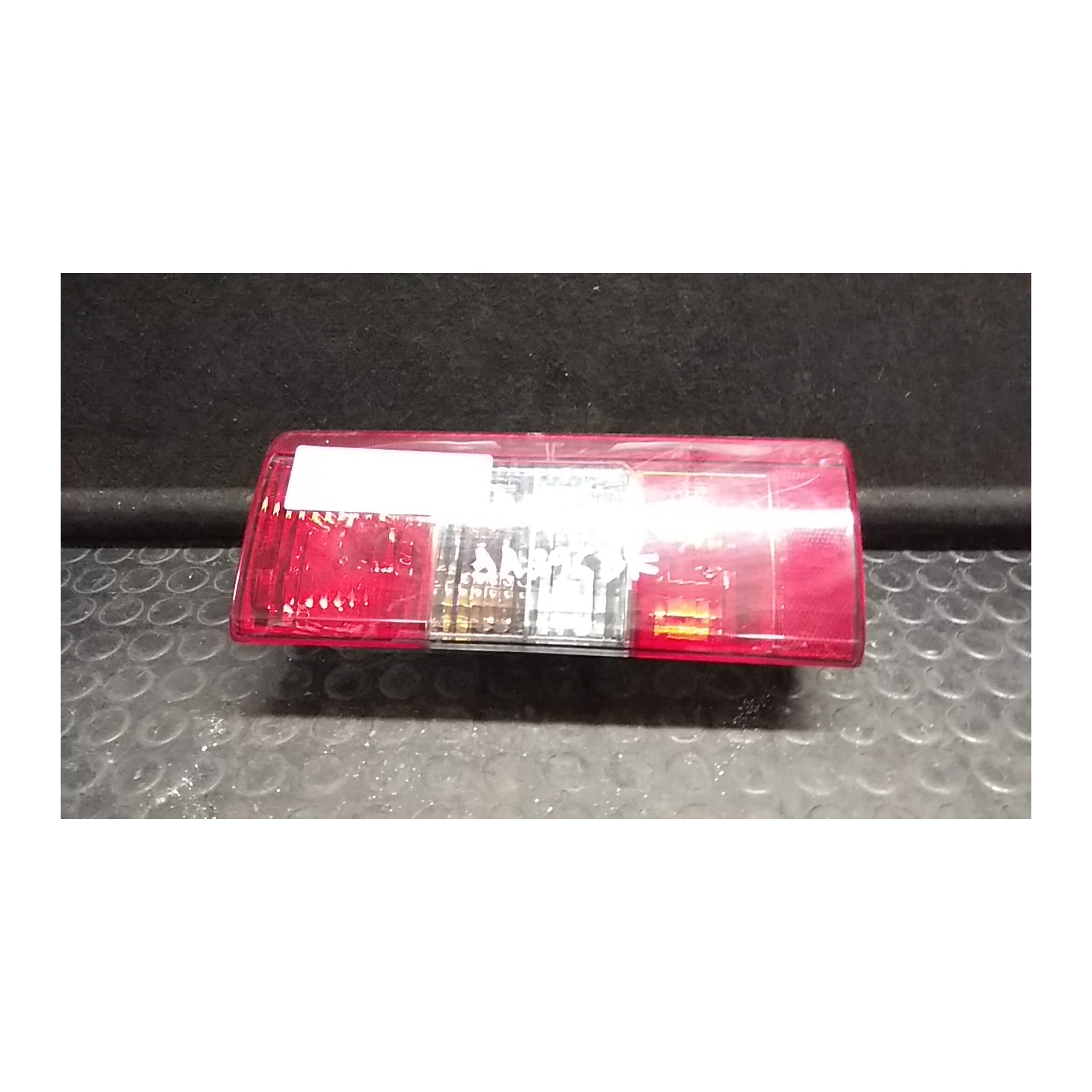 FANALE POST. S/FENDINEBBIA POST DX. 100 OPEL COMBO (X01) (11/01-) Z13DTJ 9199763