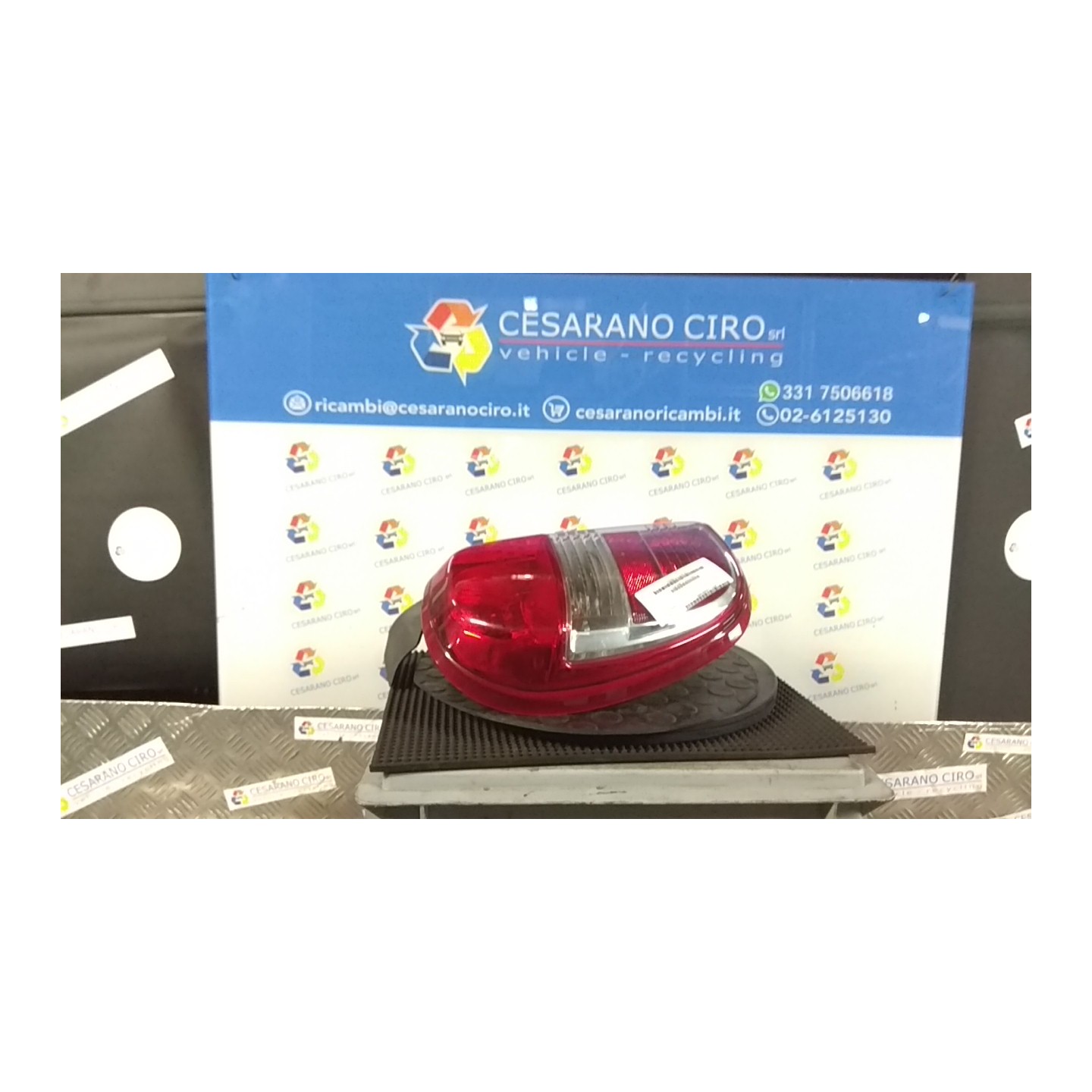 FANALE POST. SX. 061 NISSAN MICRA (K13K) (09/10-) HR12 265551HA1B