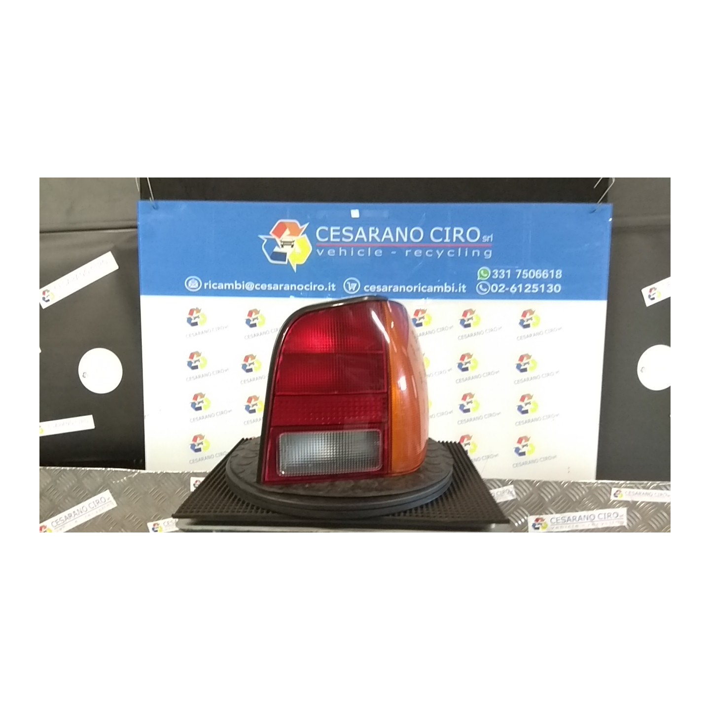 FANALE POST. DX. 012 VOLKSWAGEN POLO 3A SERIE (11/94-09/01) AEX 6N0945096