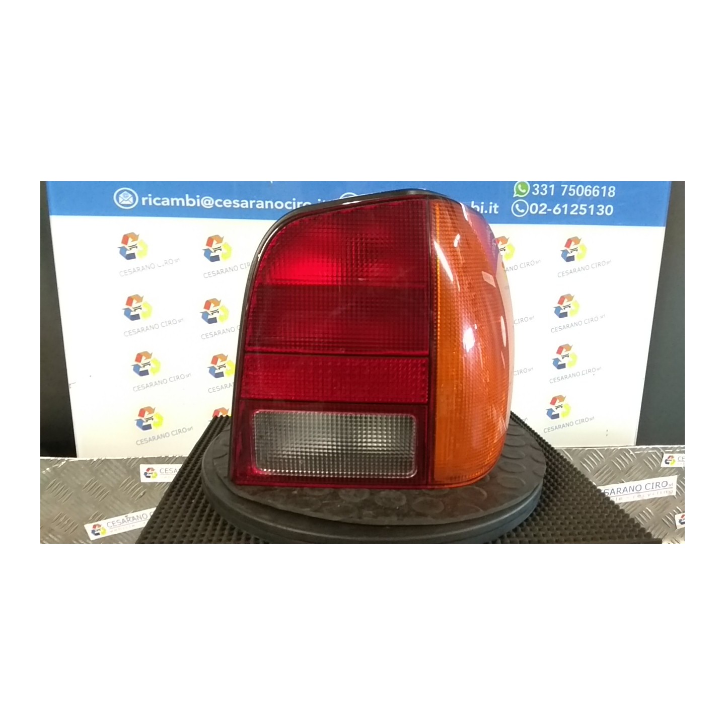 FANALE POST. DX. 012 VOLKSWAGEN POLO 3A SERIE (11/94-09/01) AEX 6N0945096