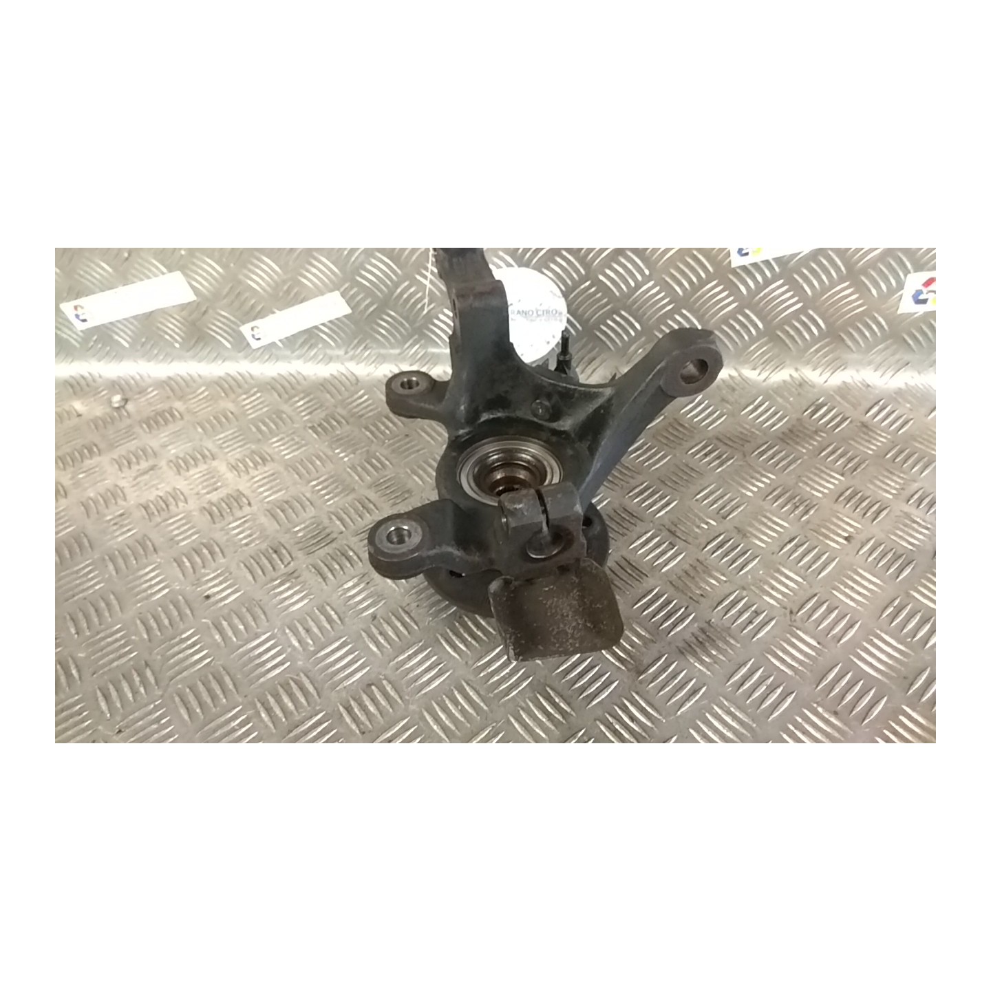 MONTANTE SOSP. ANT. DX. 086 MERCEDES-BENZ VITO (W638) (03/96-07/03) 601970 A6383300332