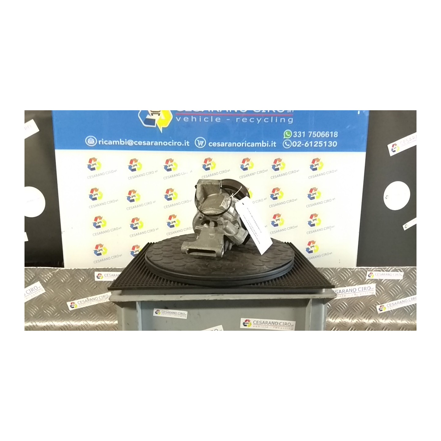 COMPRESSORE A/C 031 RENAULT TWINGO 3A SERIE (08/14-) H4DA4 926002090R