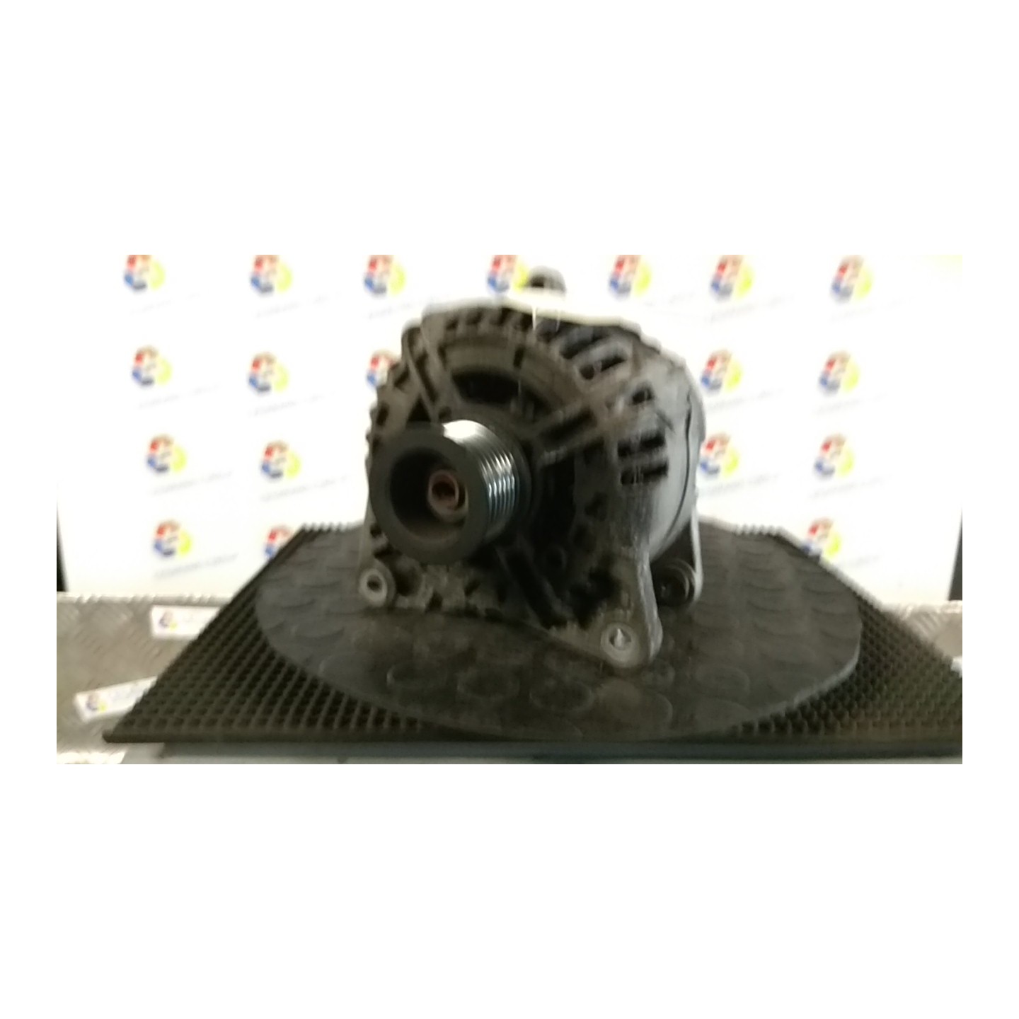 ALTERNATORE BOSCH PUNZ. = 0124525101 046 RENAULT SCENIC 3A SERIE (04/09-10/13) F9QN8 8200474219
