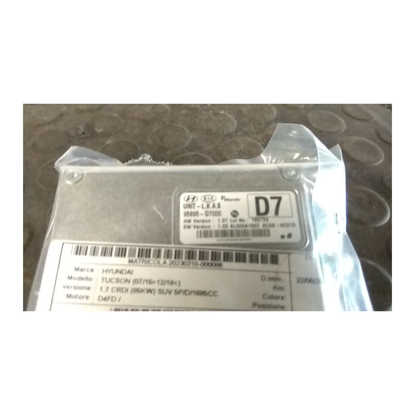 TELECAMERA ANT. 086 HYUNDAI TUCSON (07/15-12/18) D4FD NB8566071045003