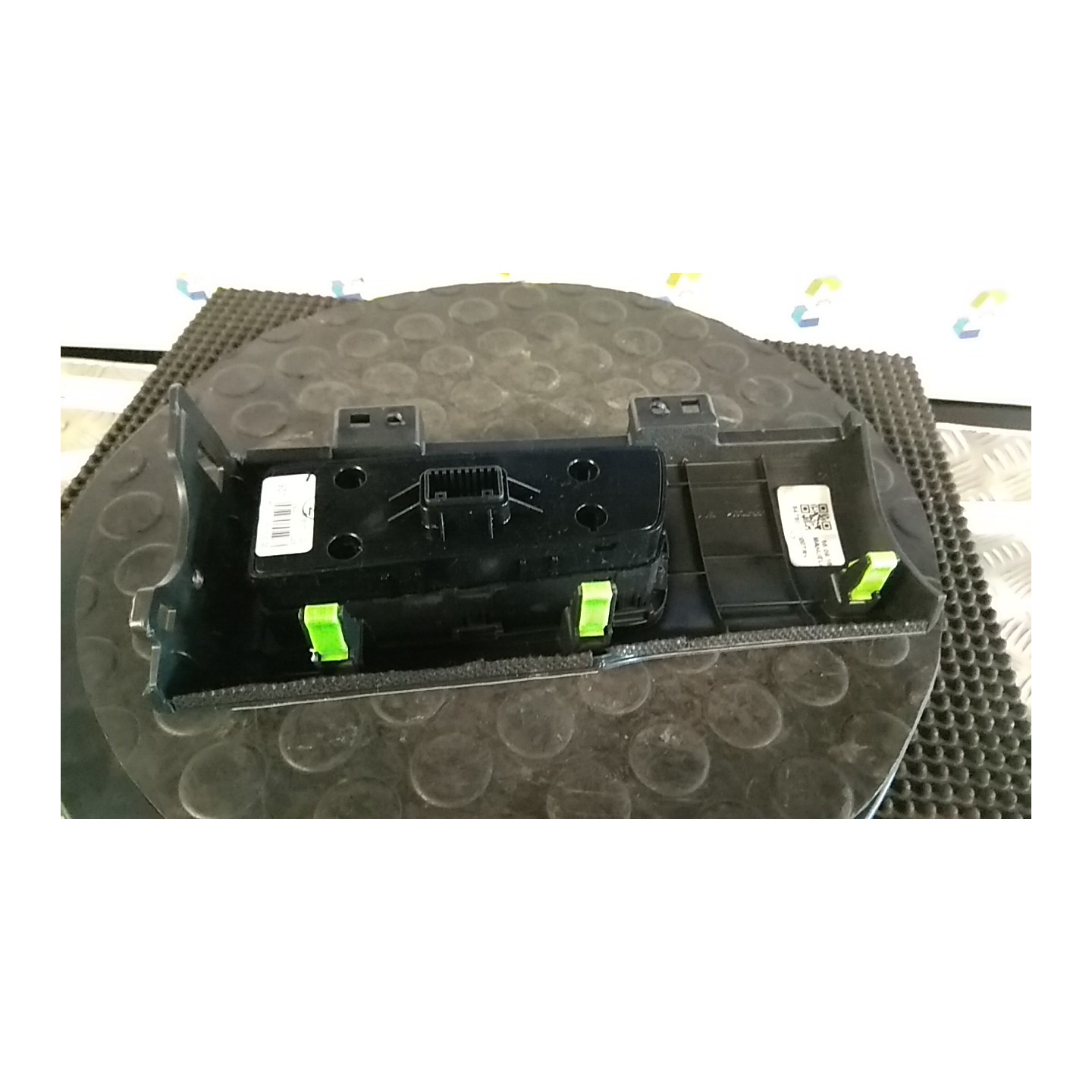 BLOCCO COMANDI MULTIFUNZIONI C/ALTEZZA REGOLABILE 094 HYUNDAI TUCSON (07/15-12/18) D4FD 93710D3300TRY