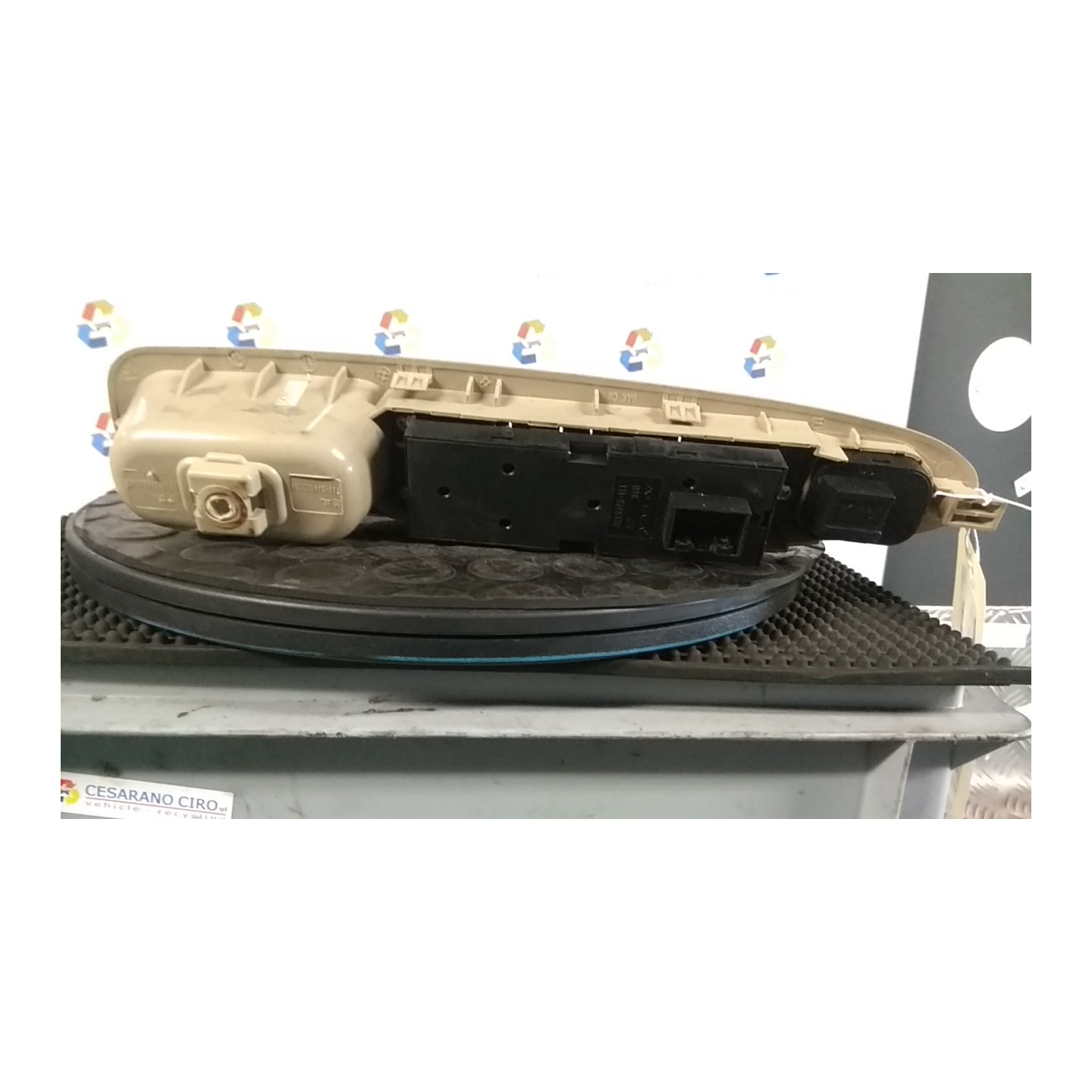 BLOCCO COMANDO ALZACRISTALLI 014 DR DR5 (12/07-) SQR481F 734030022