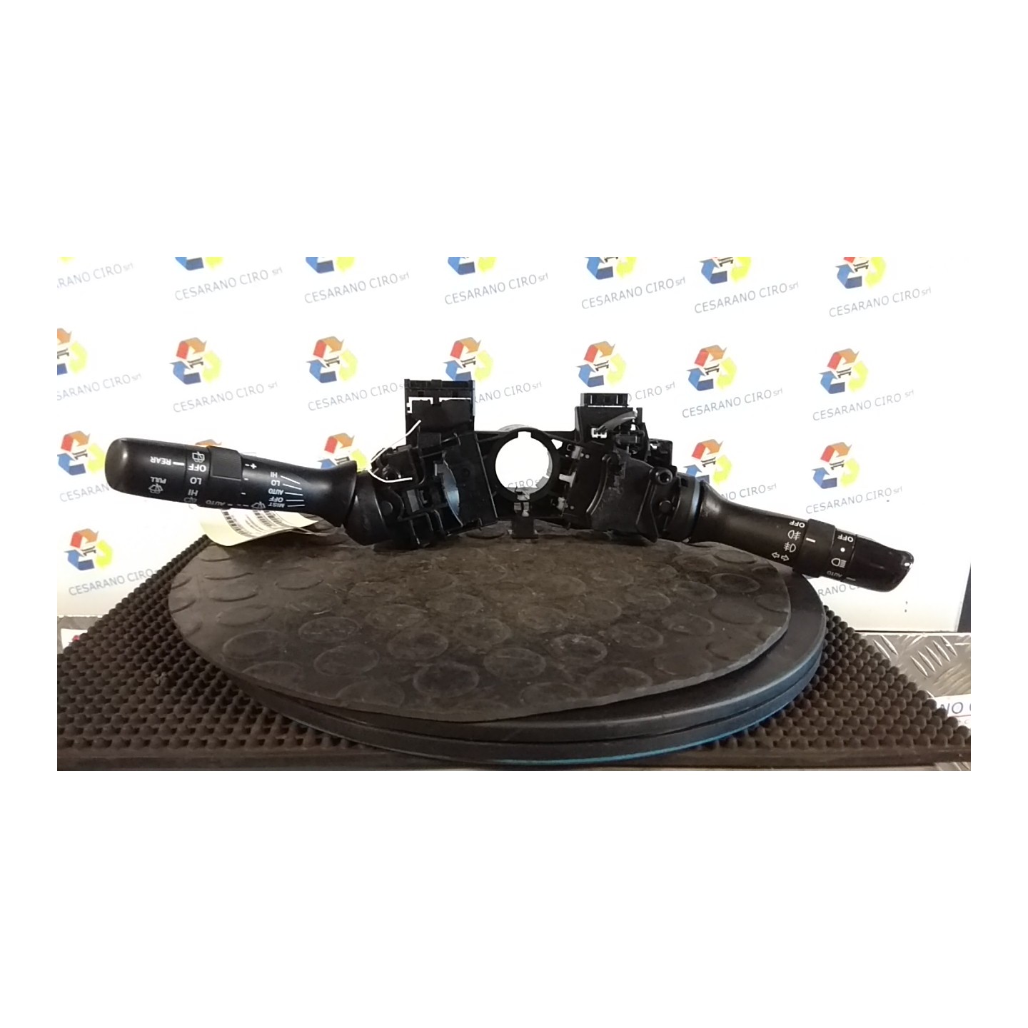 DEVIOGUIDASGANCIO 143 TOYOTA RAV 4 3A SERIE (01/06-10/10) 2ADFHV NB0819045045003