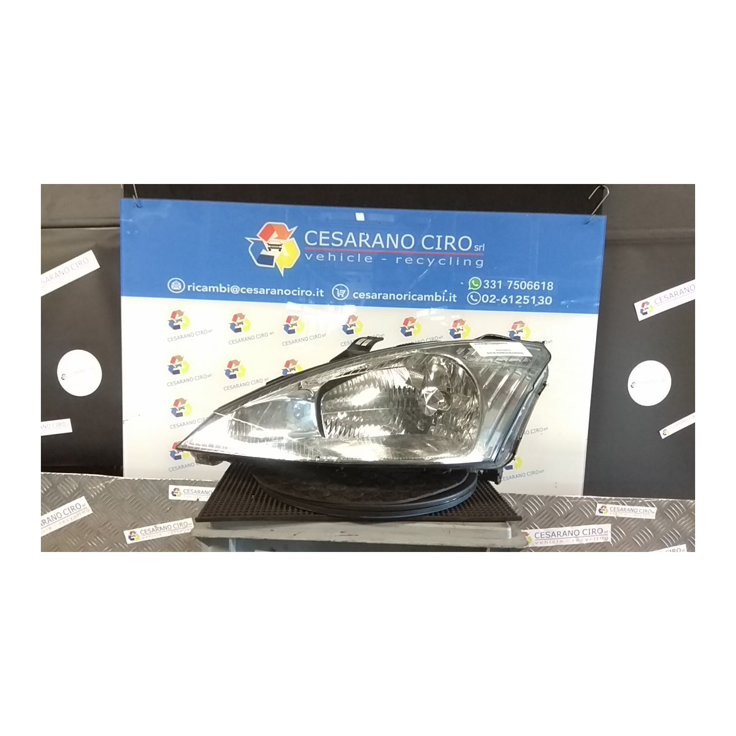 PROIETTORE C/REGOLAZ. MANUALE FARI DX. 078 FORD FOCUS (CAK) (10/98-03/02) FYDA 1152096